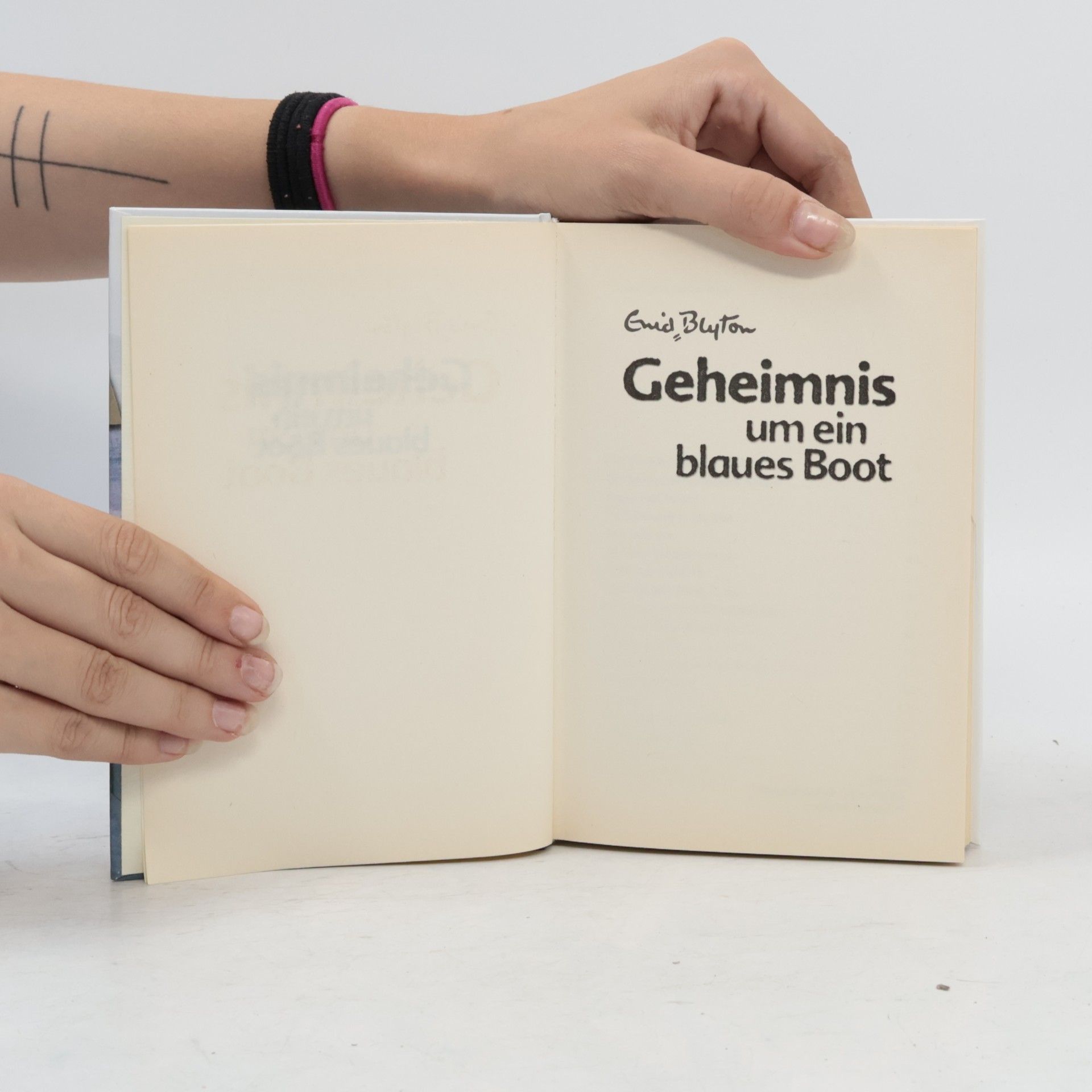 Enid Blyton Geheimnis um ein blaues Boot