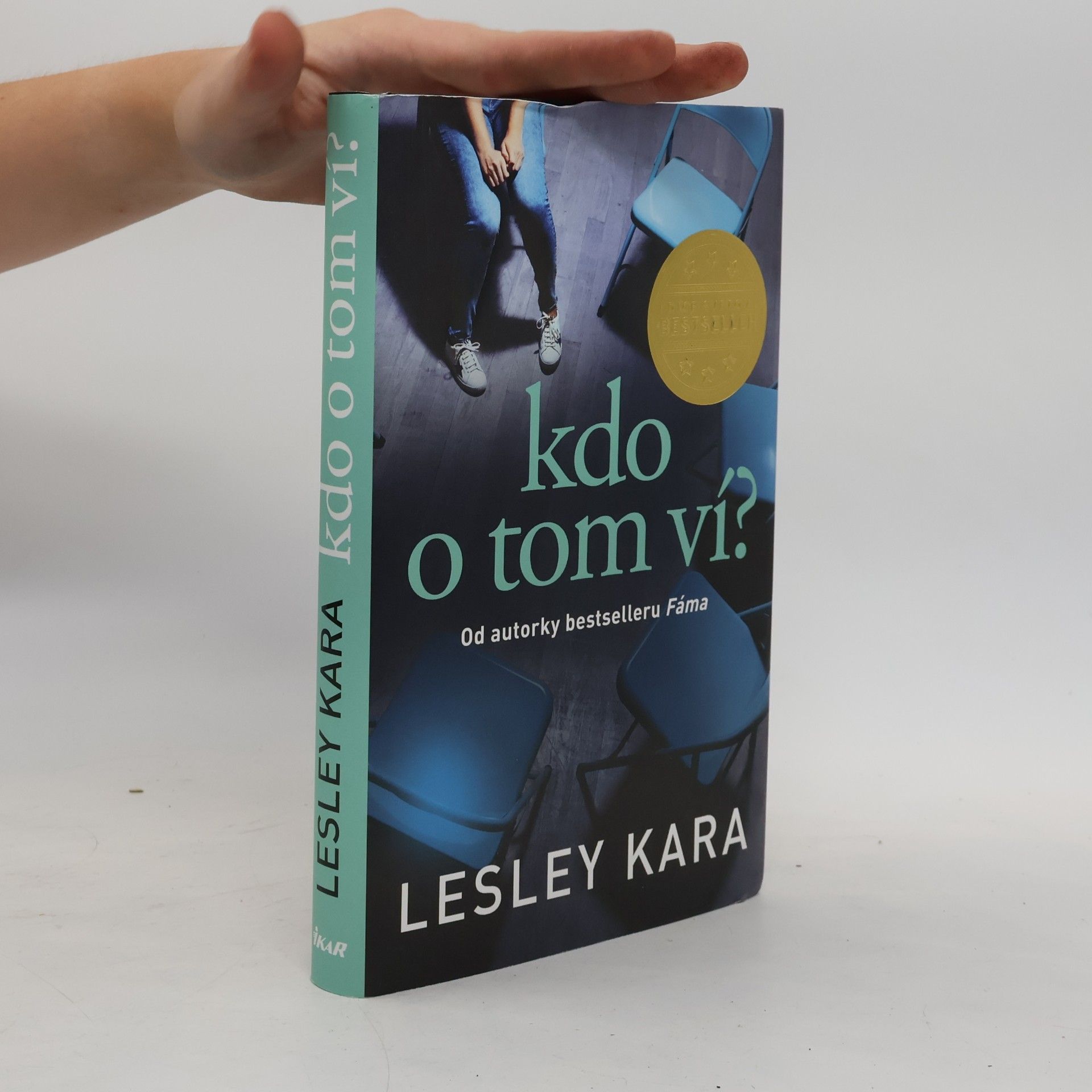 Lesley Kara Kdo o tom ví?