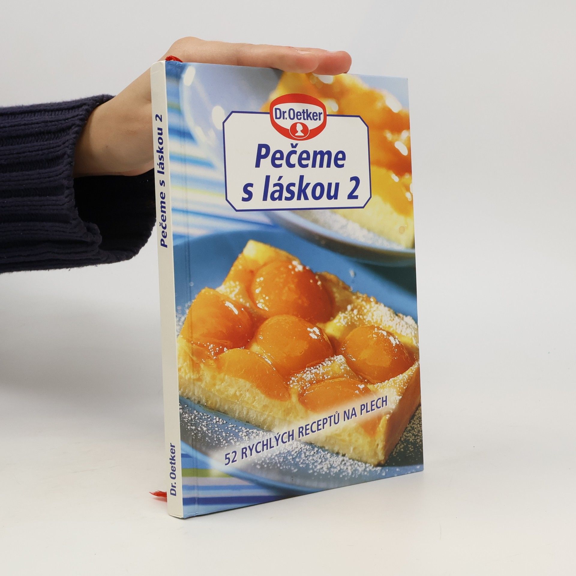 Katarína Balcová Pečeme s láskou 2. 52 rychlých receptů na plech.