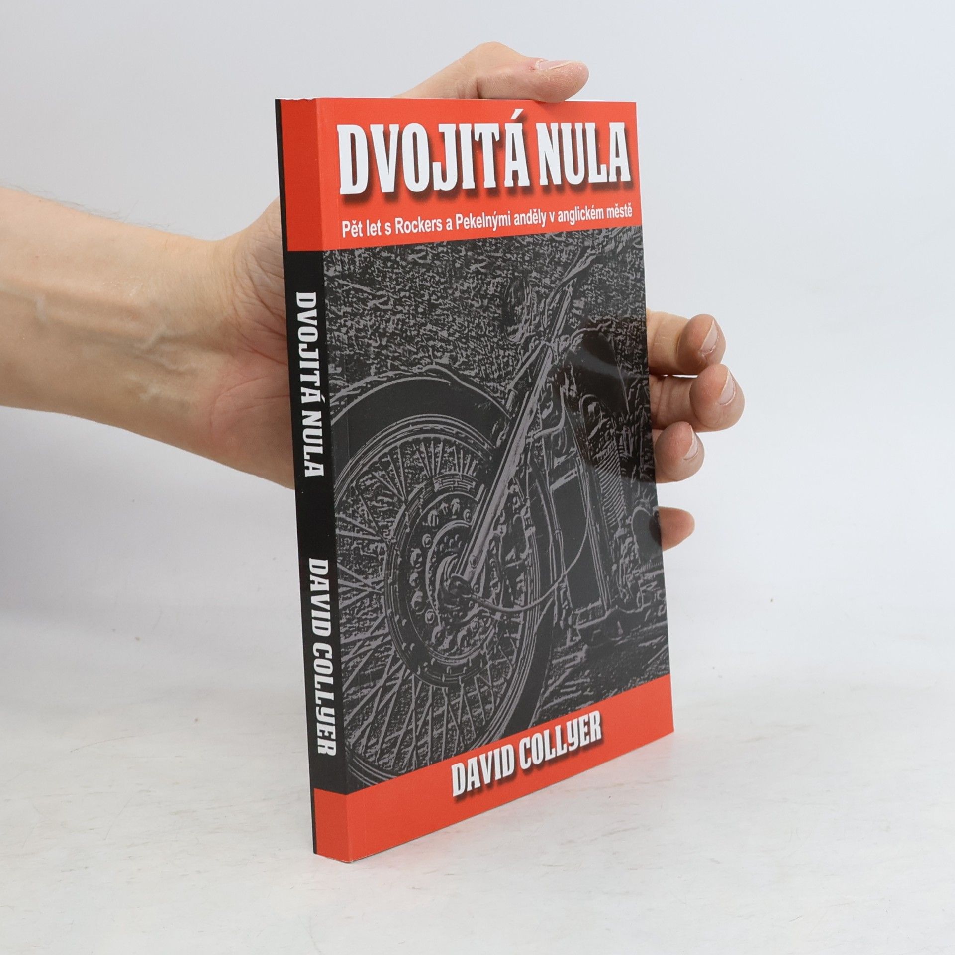 David Collyer Dvojitá nula