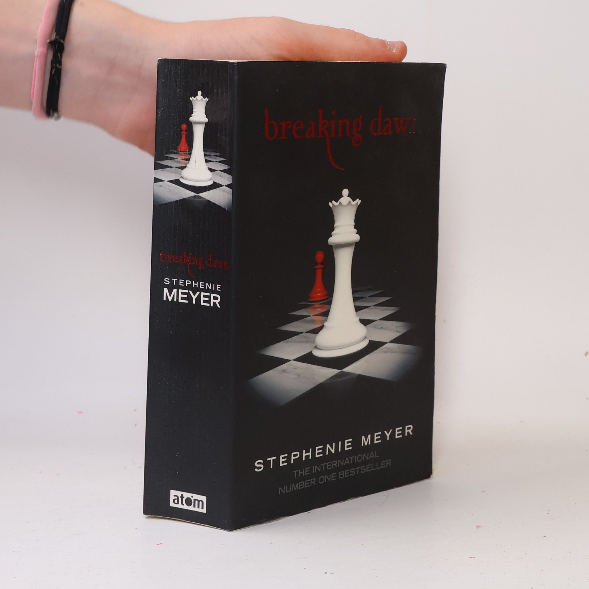 Stephenie Meyer Breaking dawn