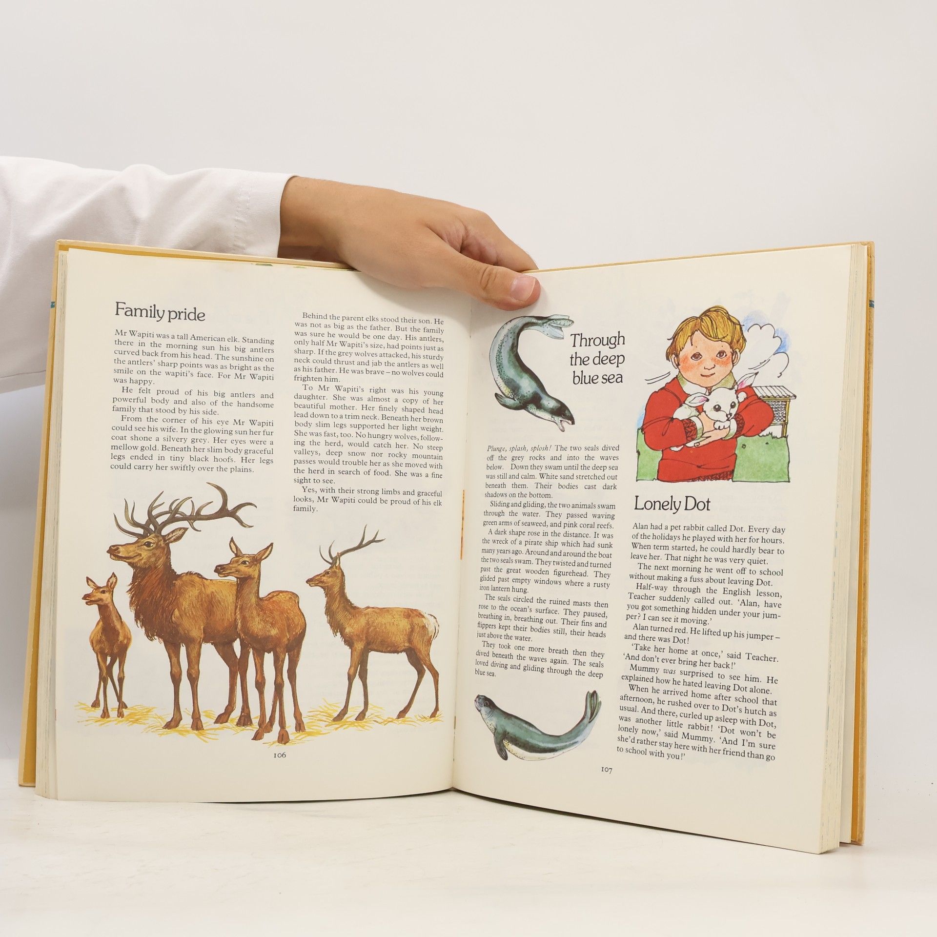 Egmont Books, Limited 366 Animal Tales and Rhymes