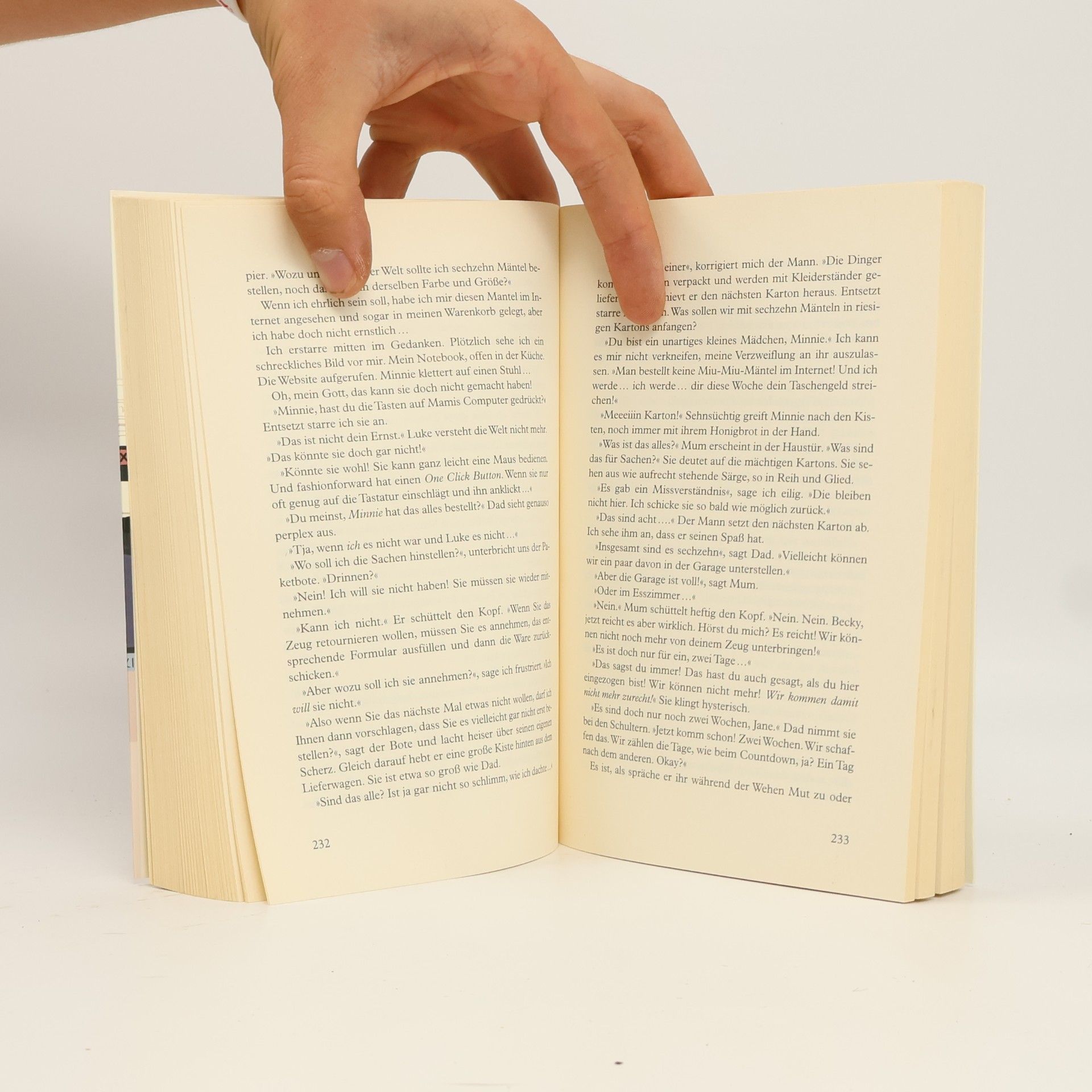 Sophie Kinsella Mini Shopaholic
