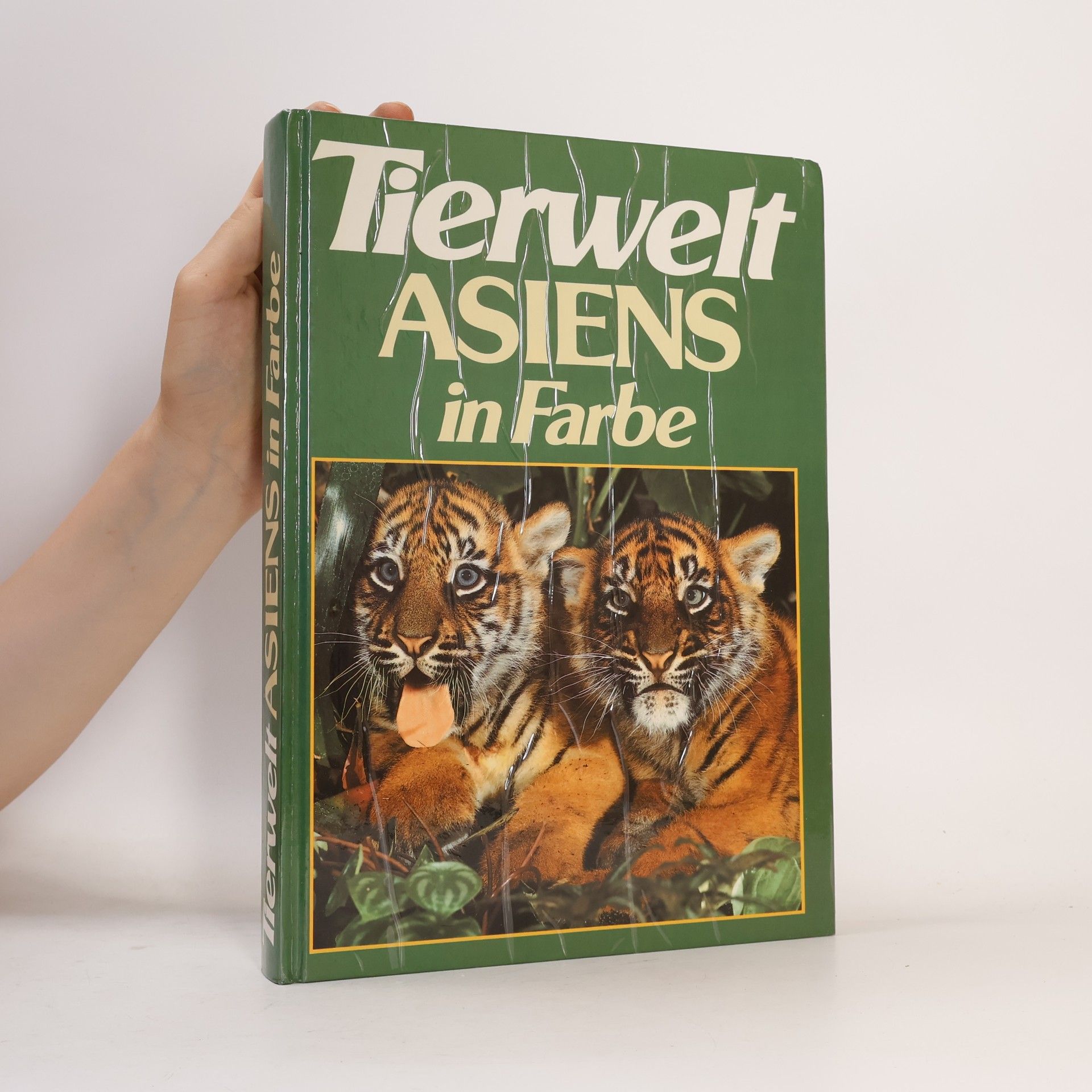 Tierwelt Asiens in Farbe