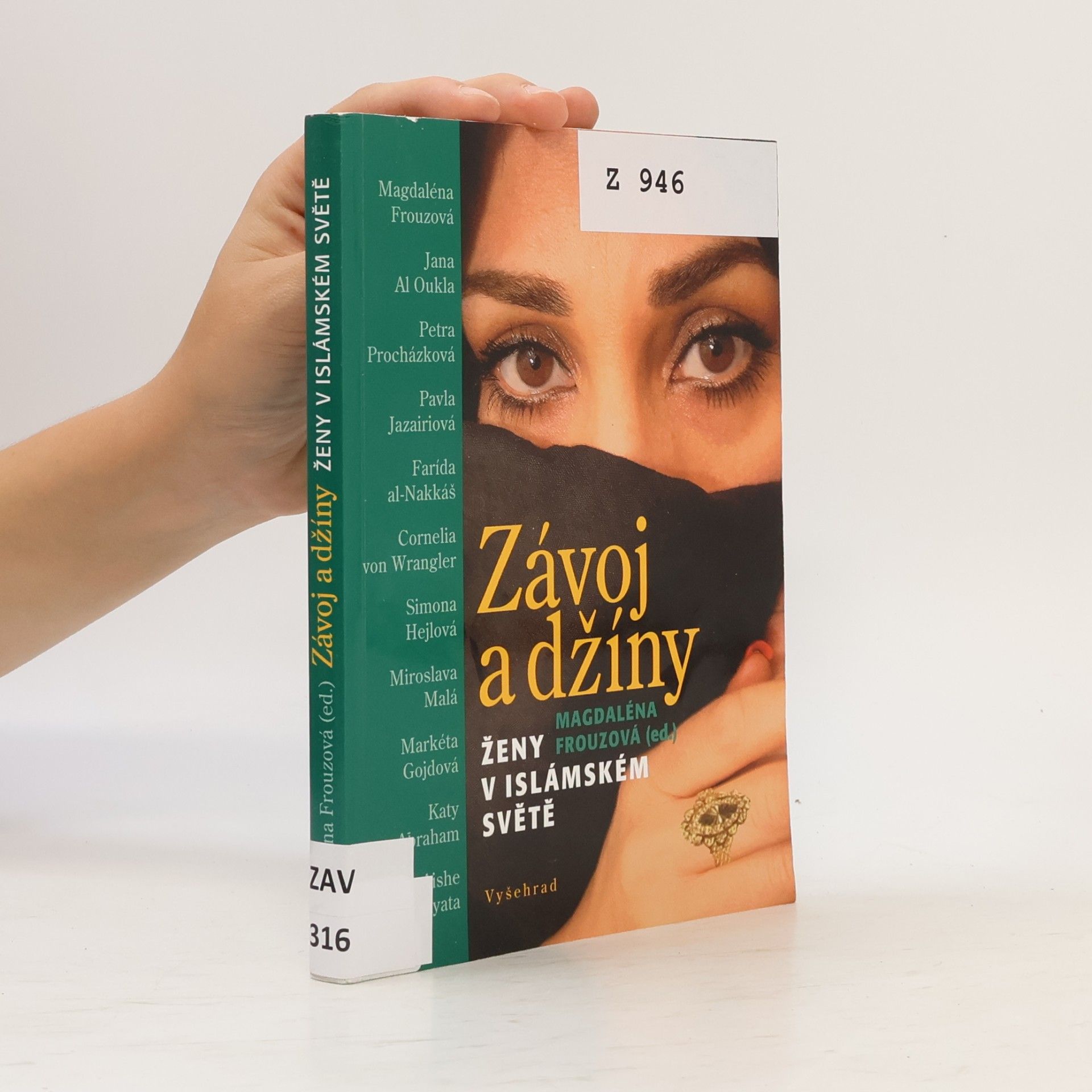 Magdaléna Frouzová Závoj a džíny