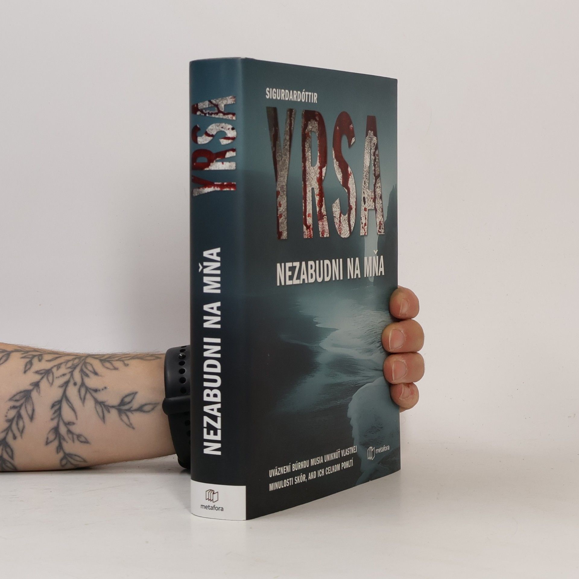 Yrsa Sigurðardóttir Nezabudni na mňa