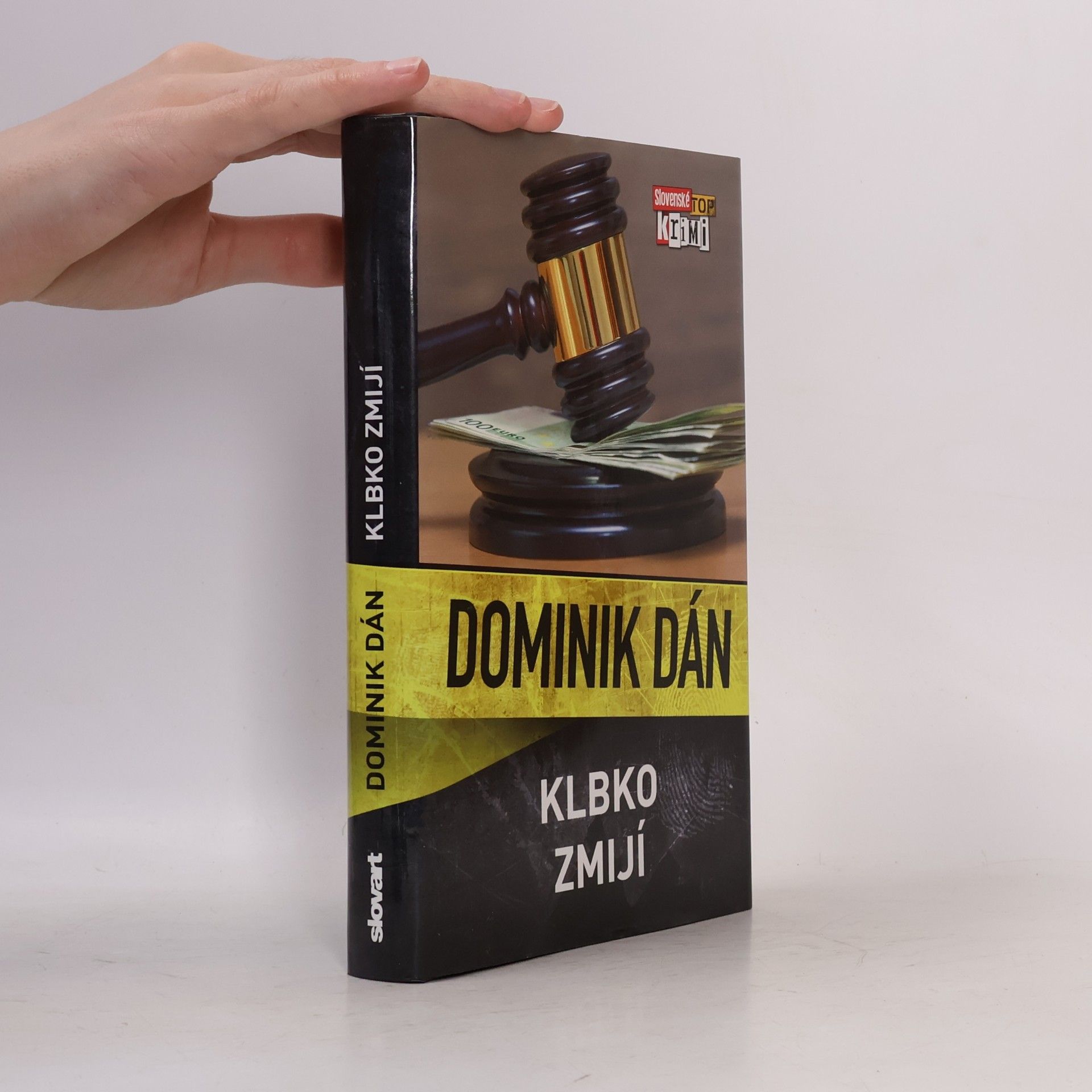 Dominik Dán Klbko zmijí