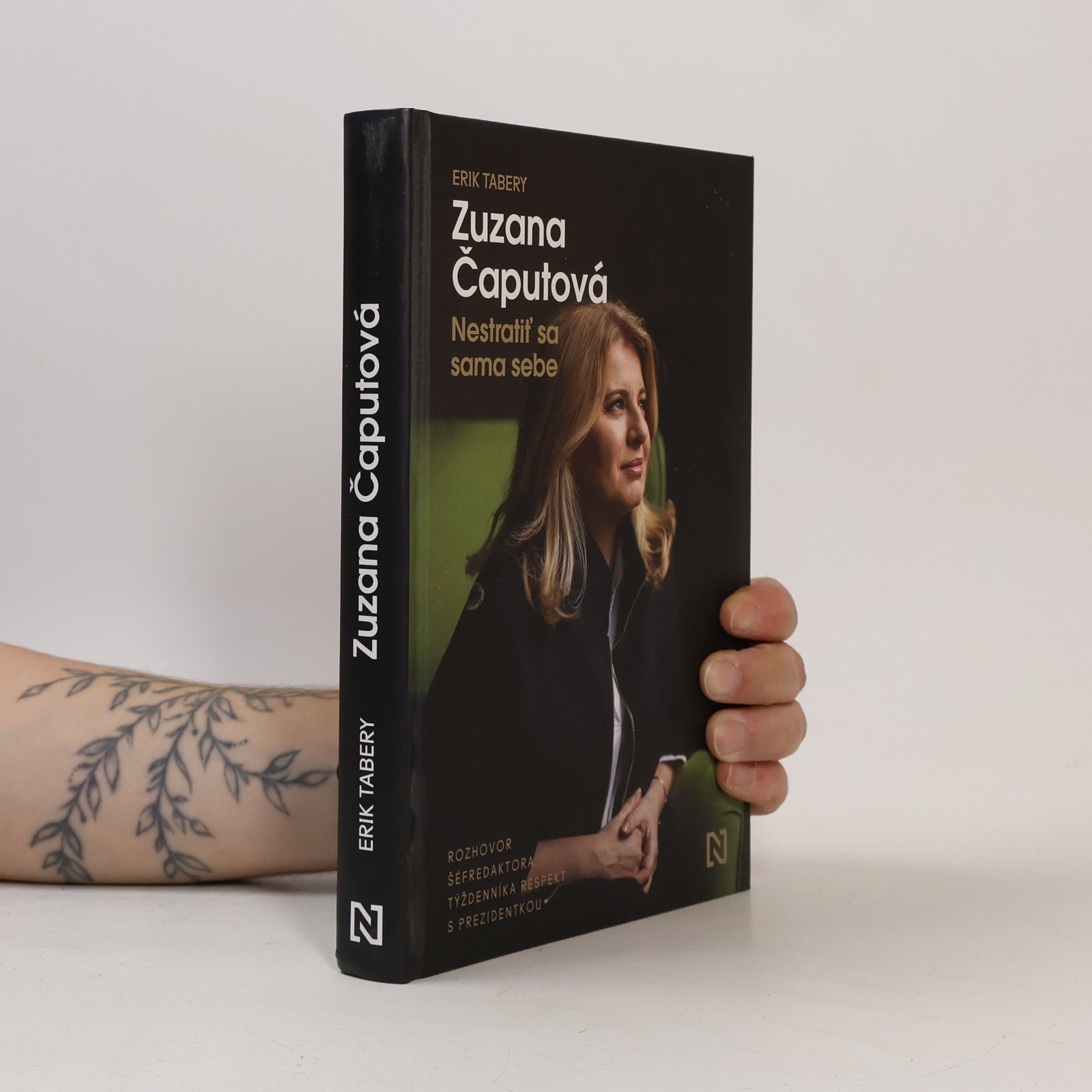 Erik Tabery Zuzana Čaputová. Nestratiť sa sama sebe