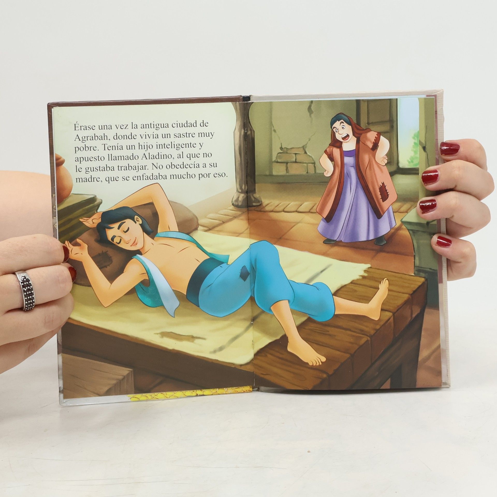 S.A. Todolibro Ediciones Leo un cuento. Aladino