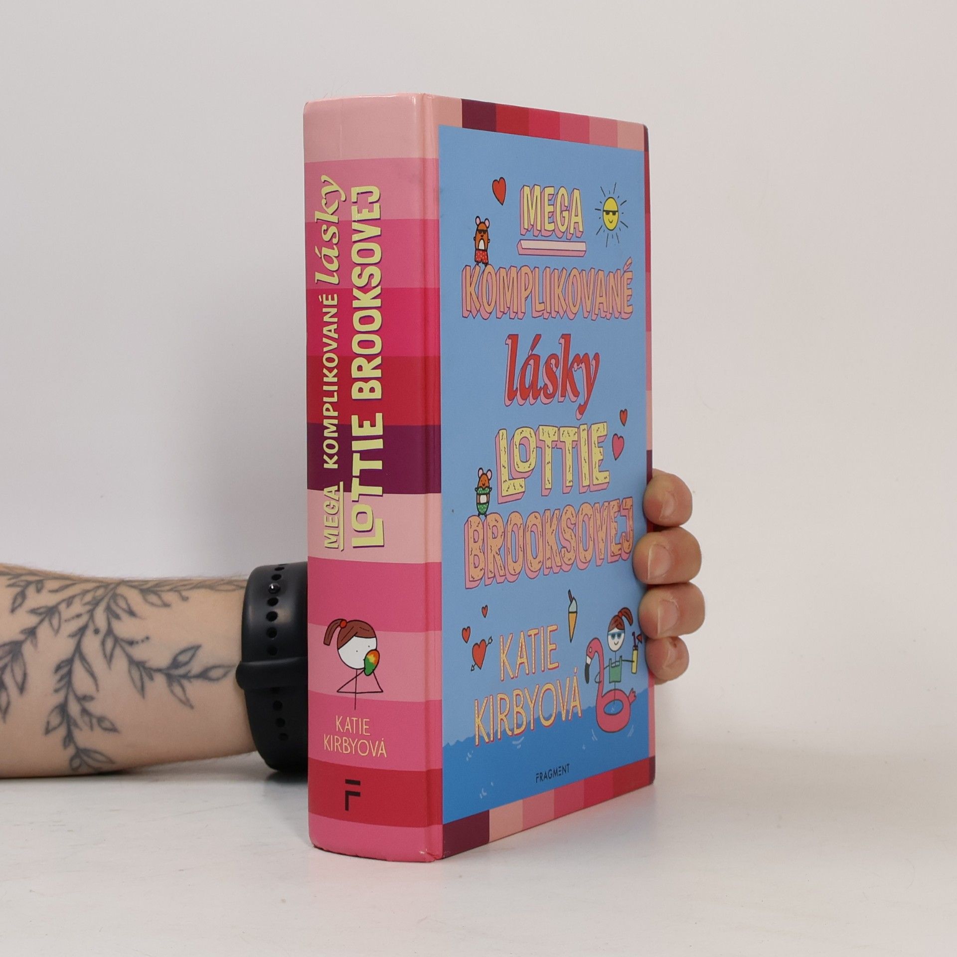 Katie Kirby Mega komplikované lásky Lottie Brooksovej