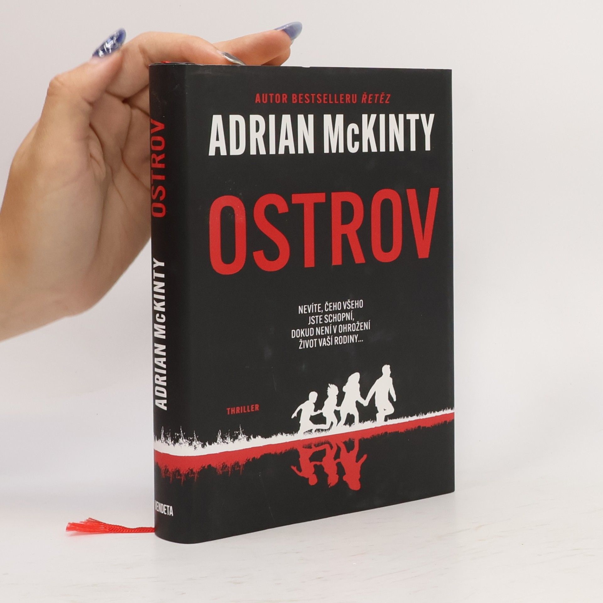 Adrian McKinty Ostrov