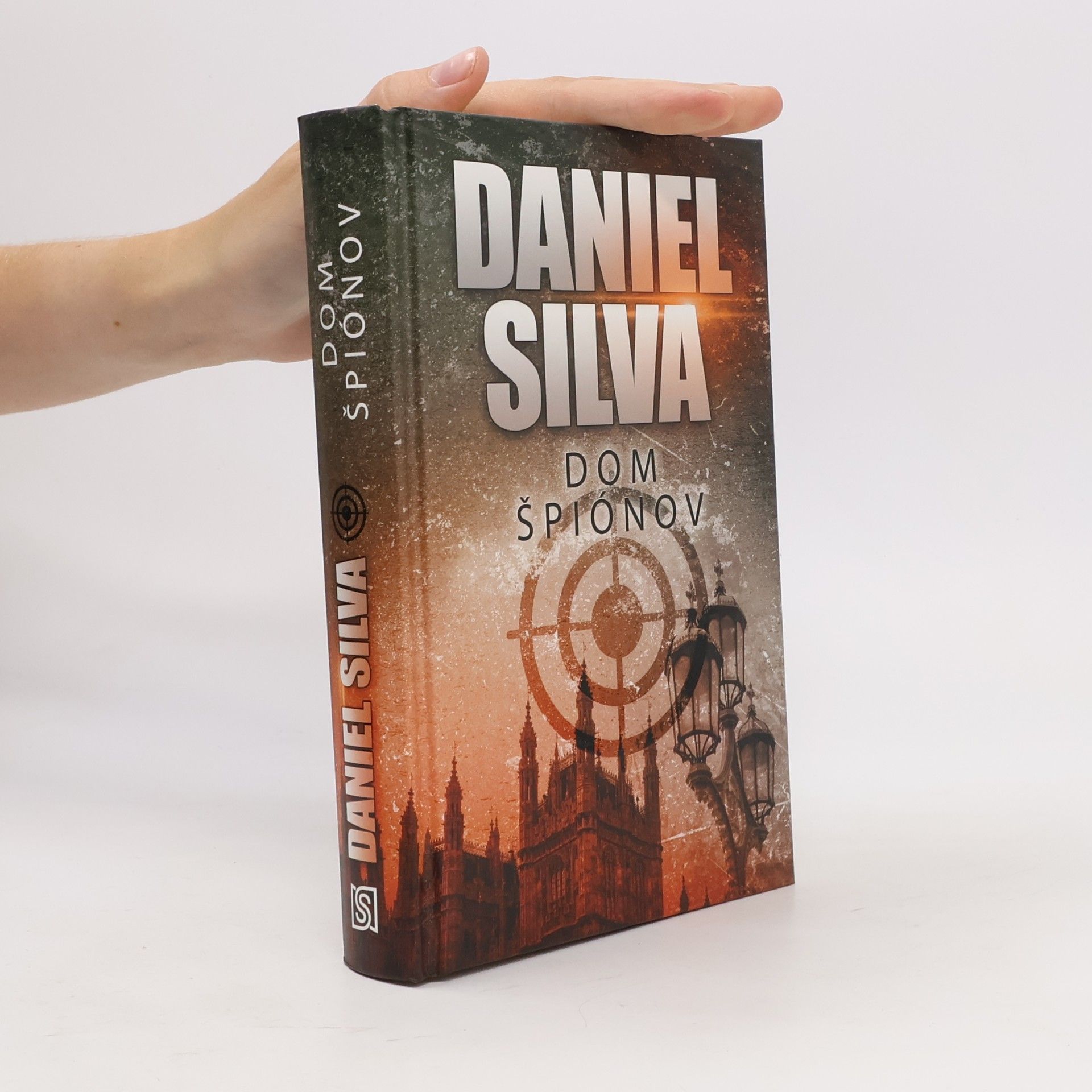 Daniel Silva Dom špiónov