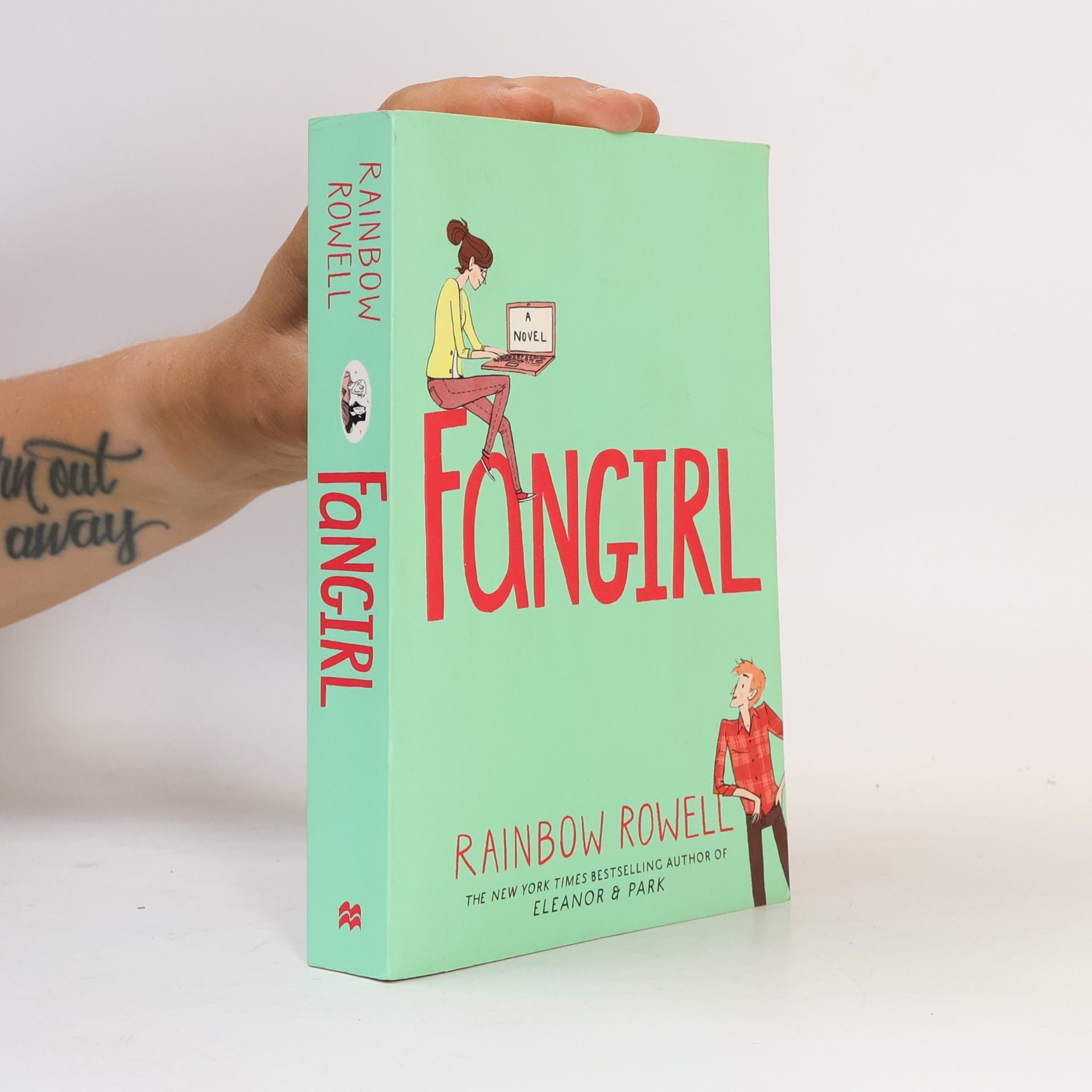 Rainbow Rowell Fangirl