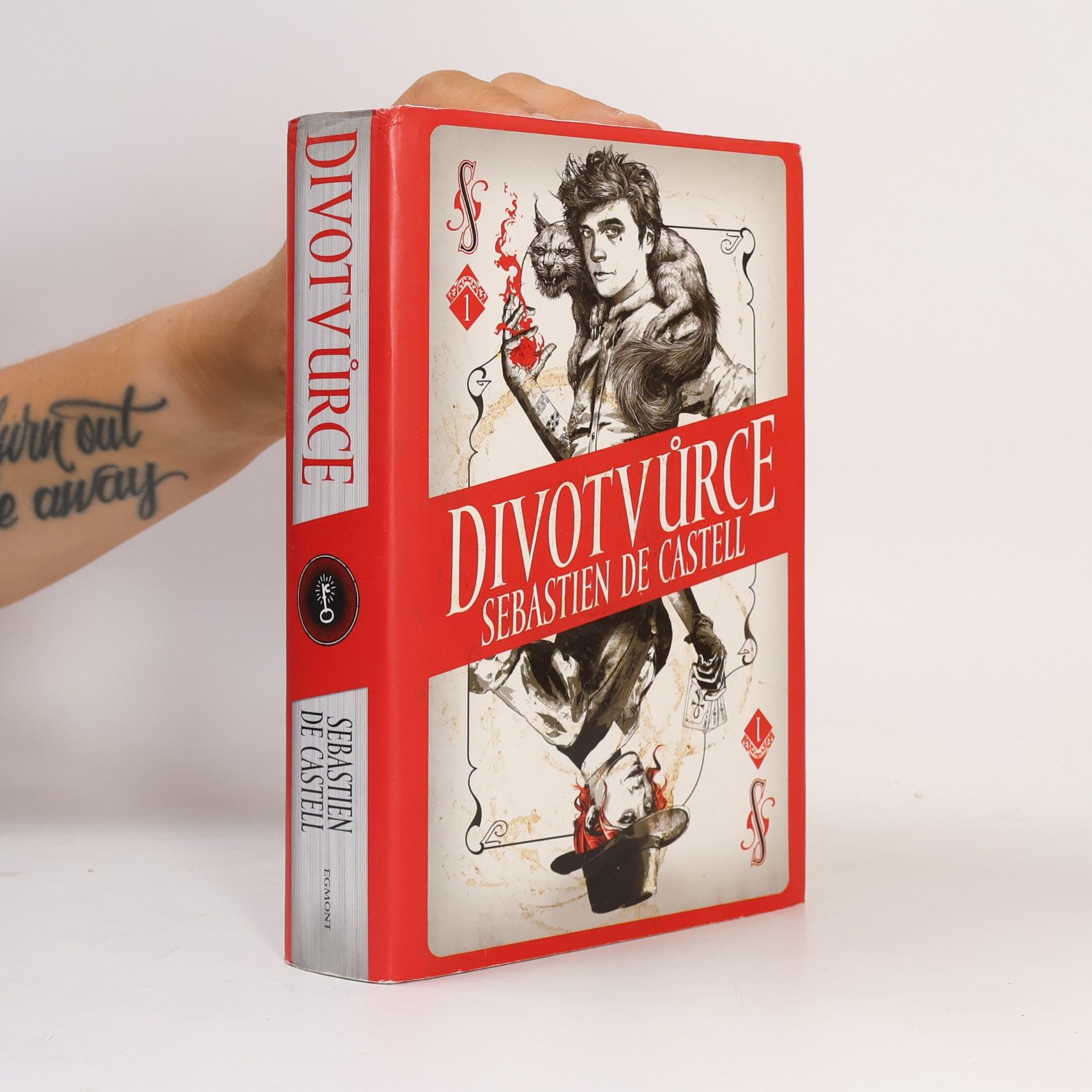 Sebastien de Castell Divotvůrce