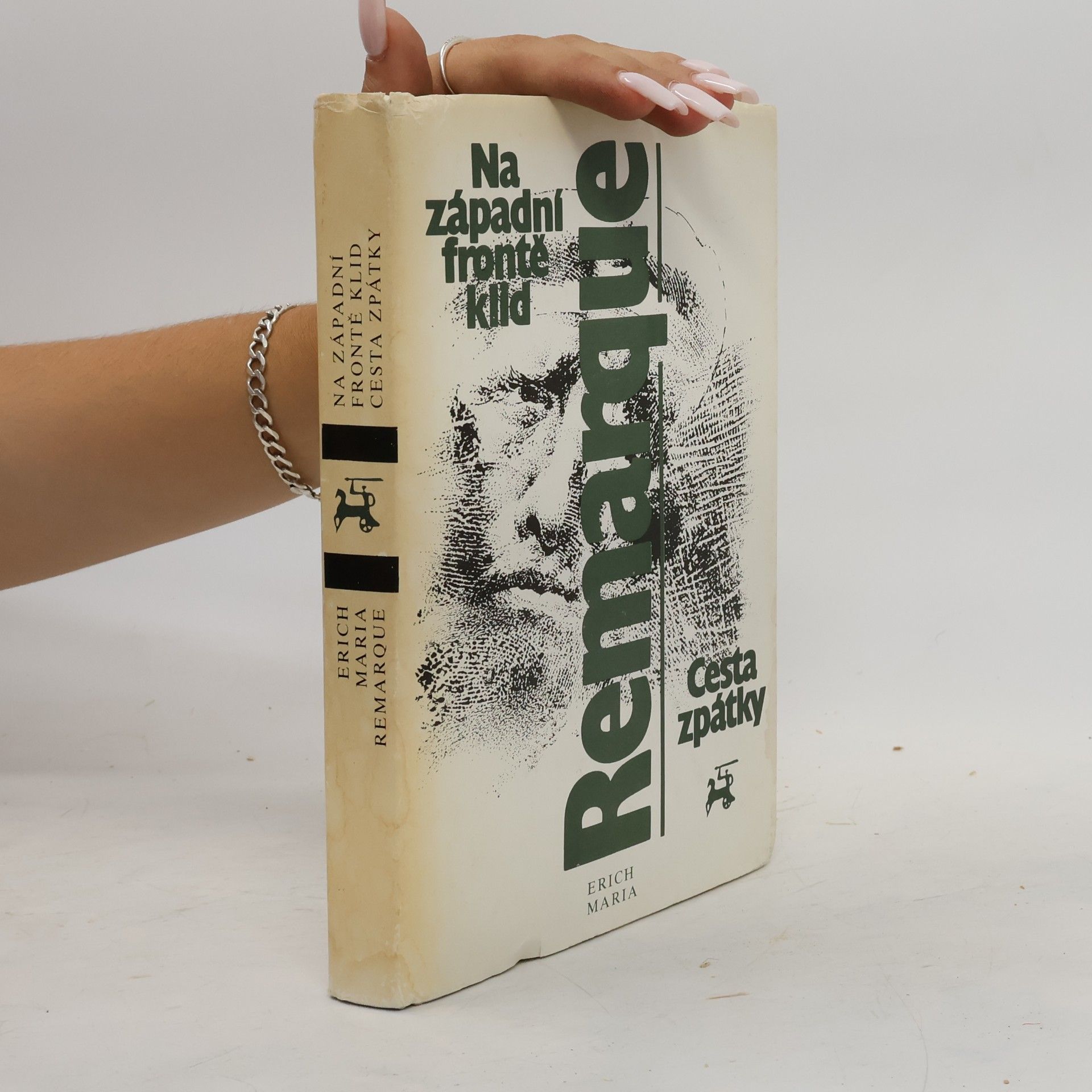 Erich Maria Remarque Na západní frontě klid