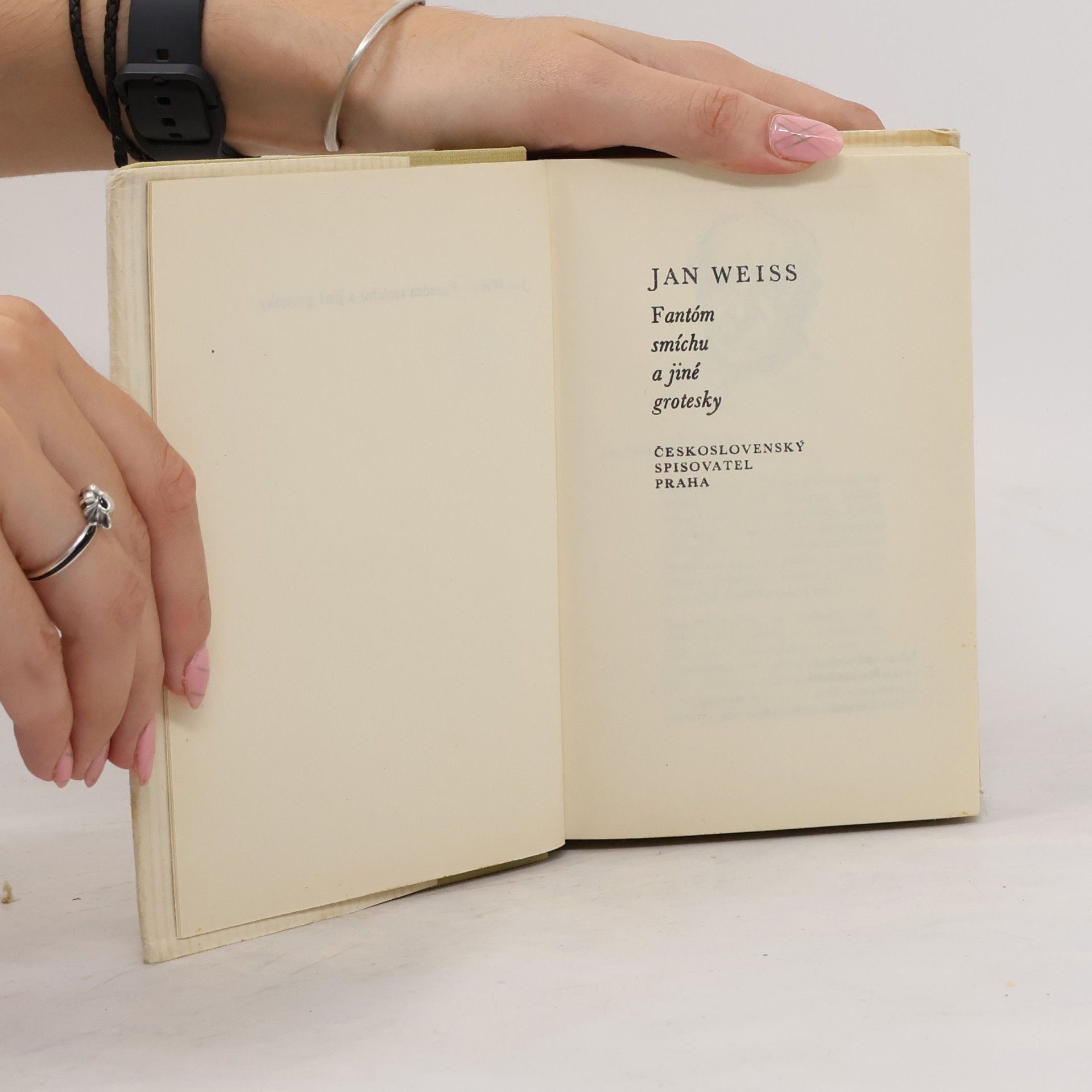 Jan Weiss Fantóm smíchu a jiné grotesky