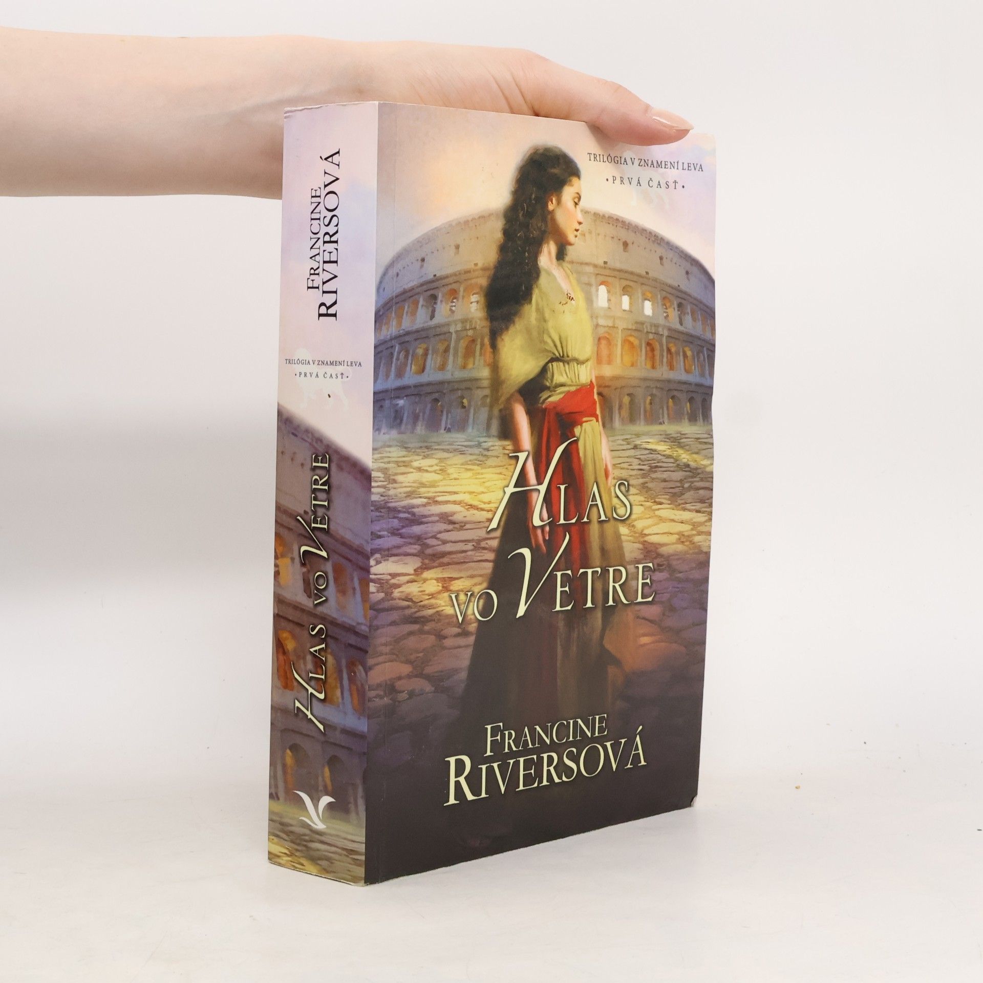 Francine Rivers Hlas vo vetre