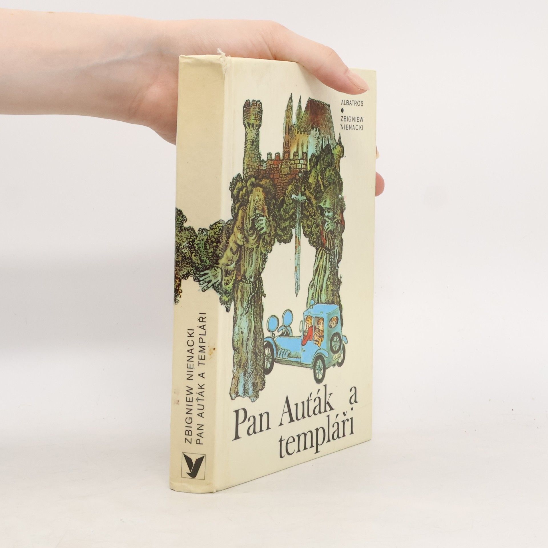 Zbigniew Nienacki Pan Auťák a templáři