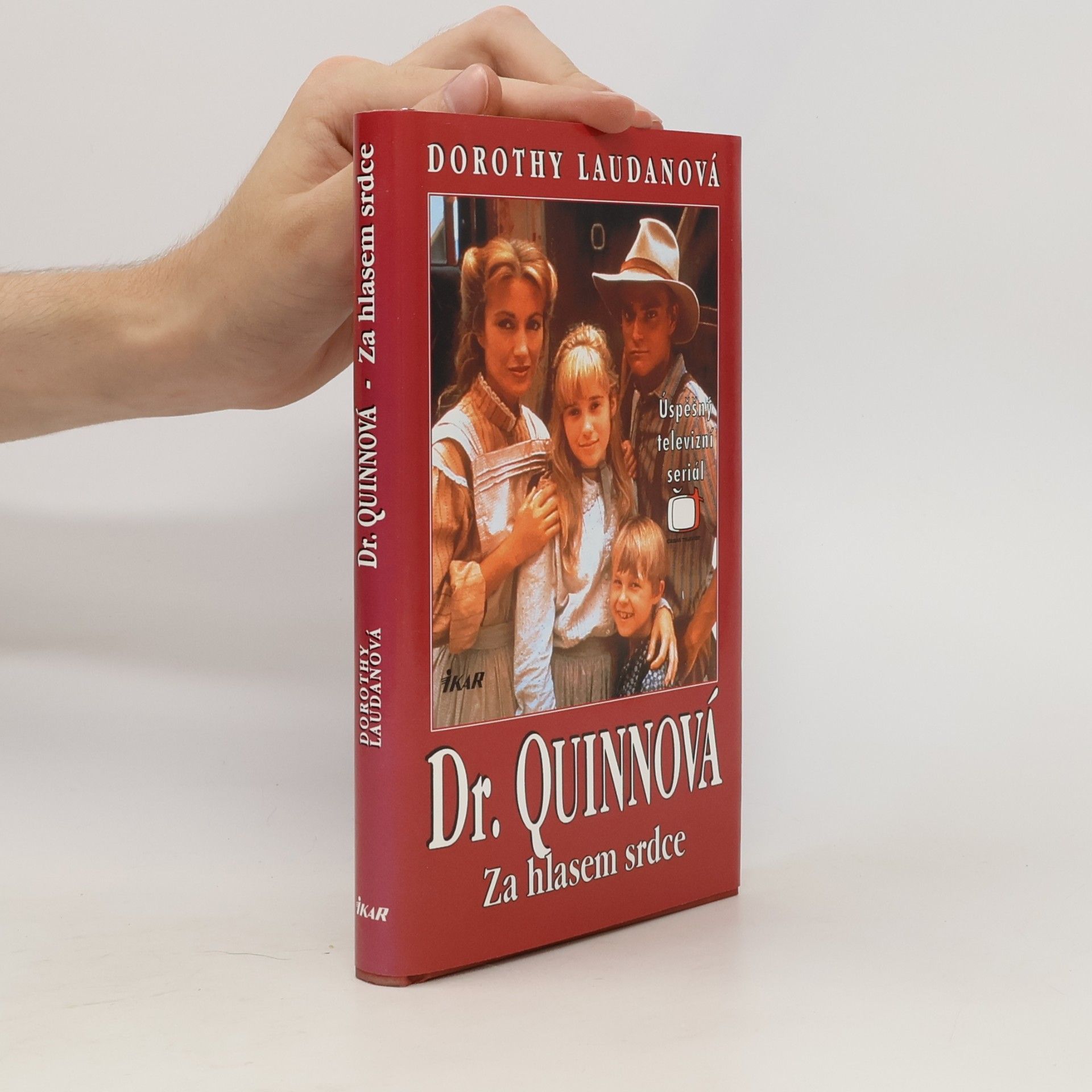 Dorothy Laudan Dr. Quinnová. Díl 1, Mezi dvěma světy