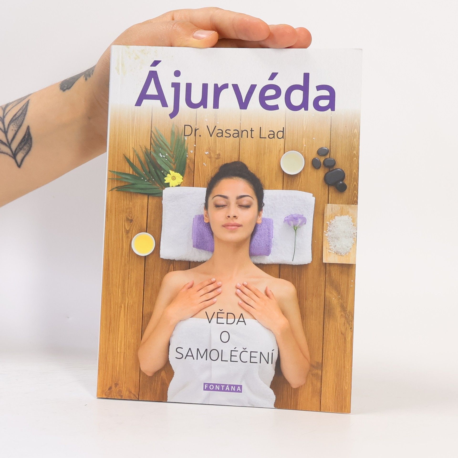 Vasant Lad Ájurvéda. Věda o samoléčení
