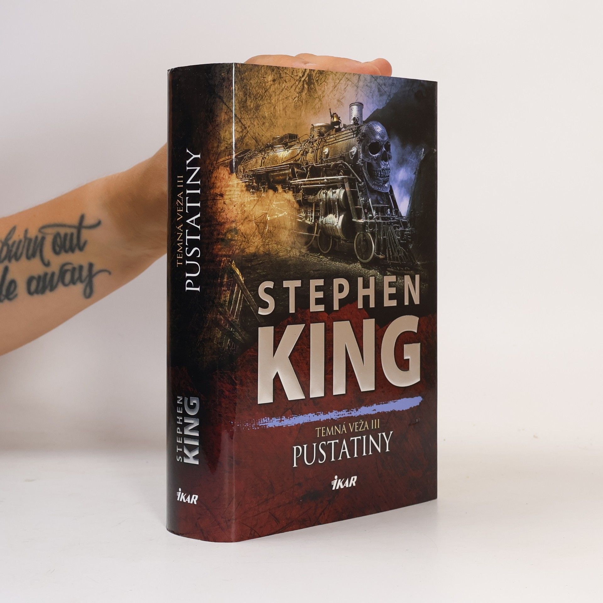 Stephen King Pustatiny