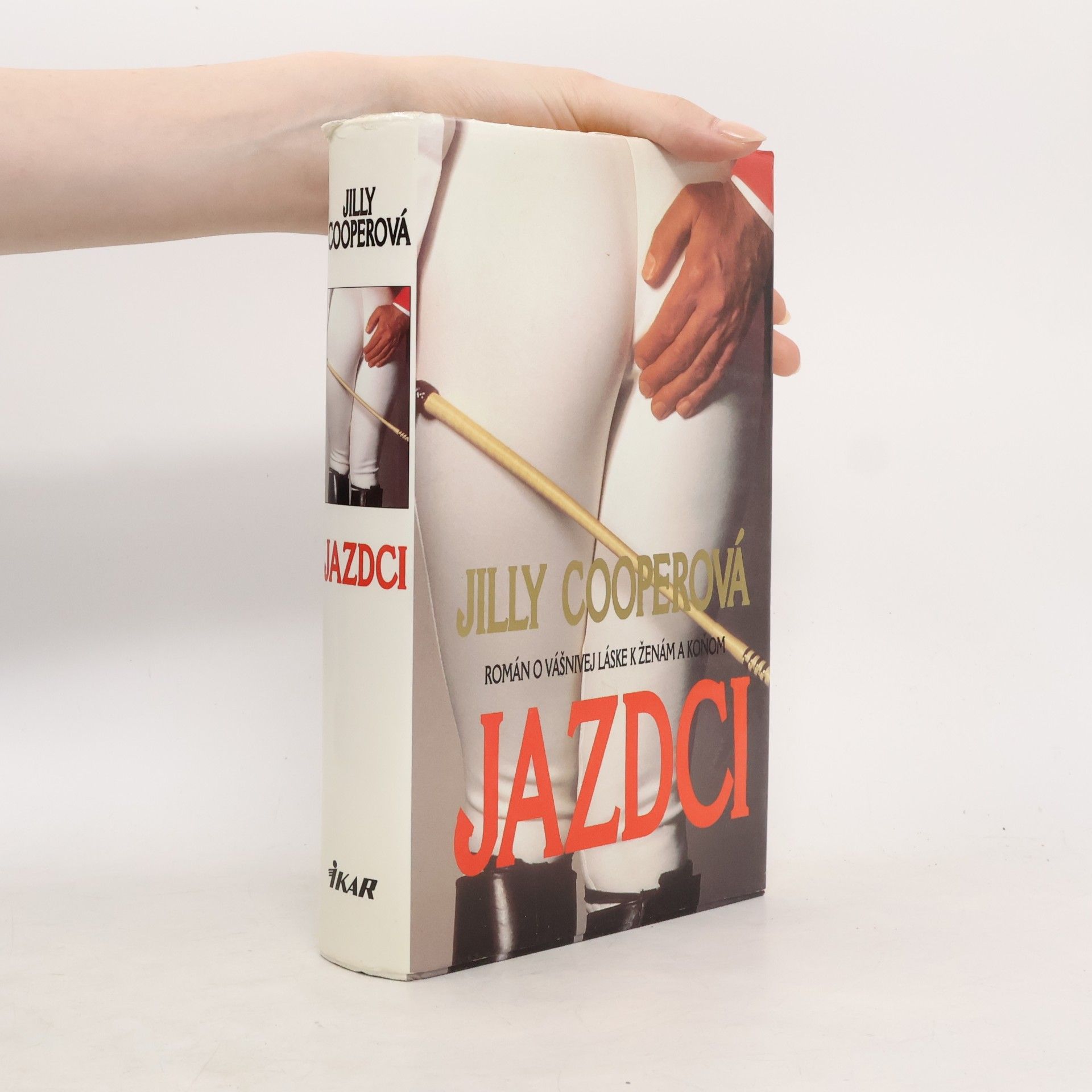 Jilly Cooper Jazdci