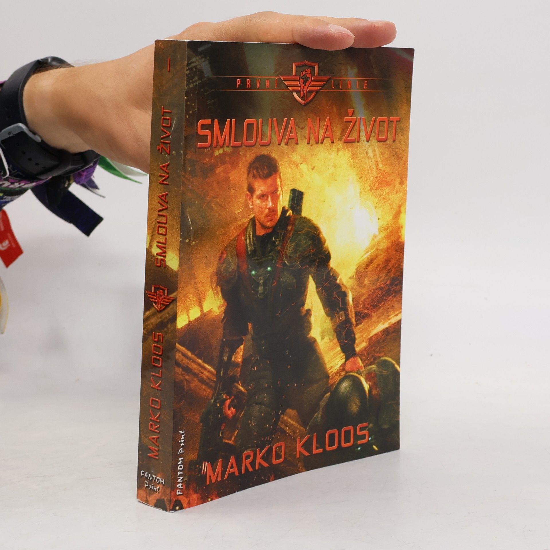 Marko Kloos První linie. Smlouva na život