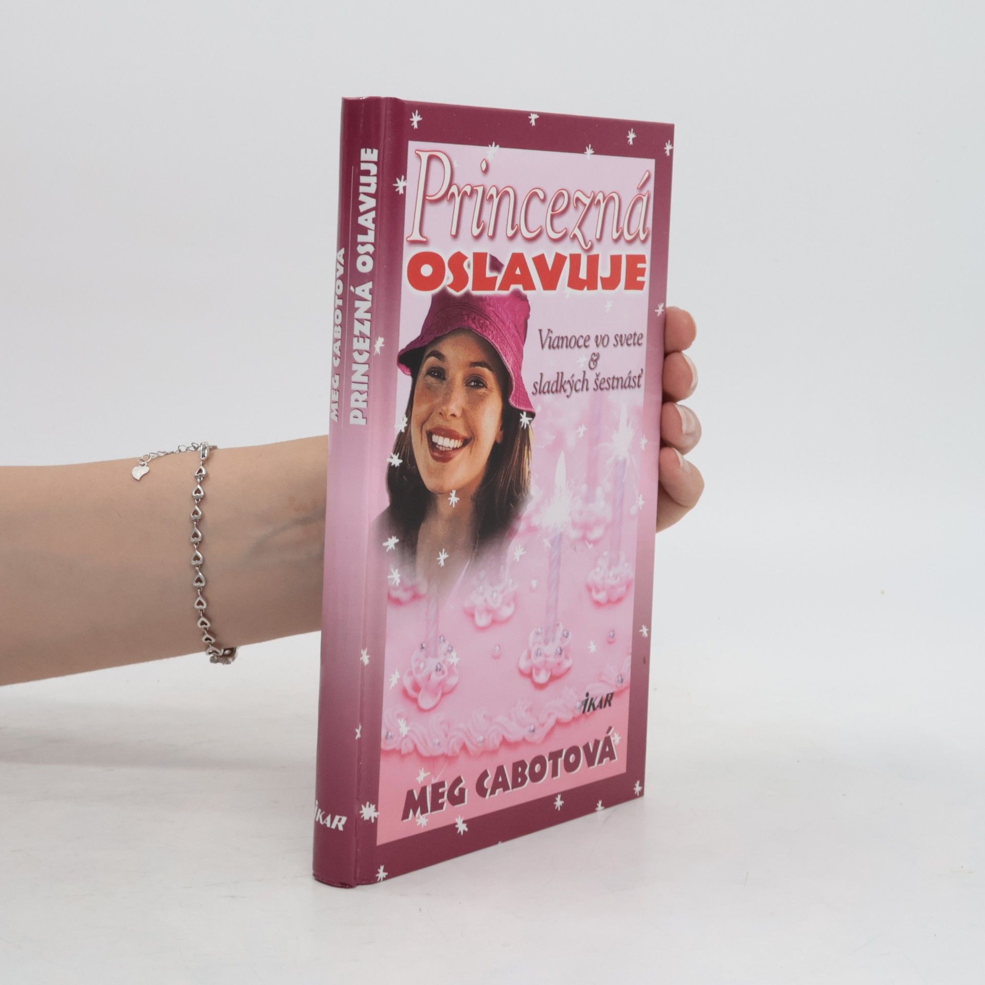 Meg Cabot Princezná oslavuje Vianoce vo svete a sladkých šestnásť
