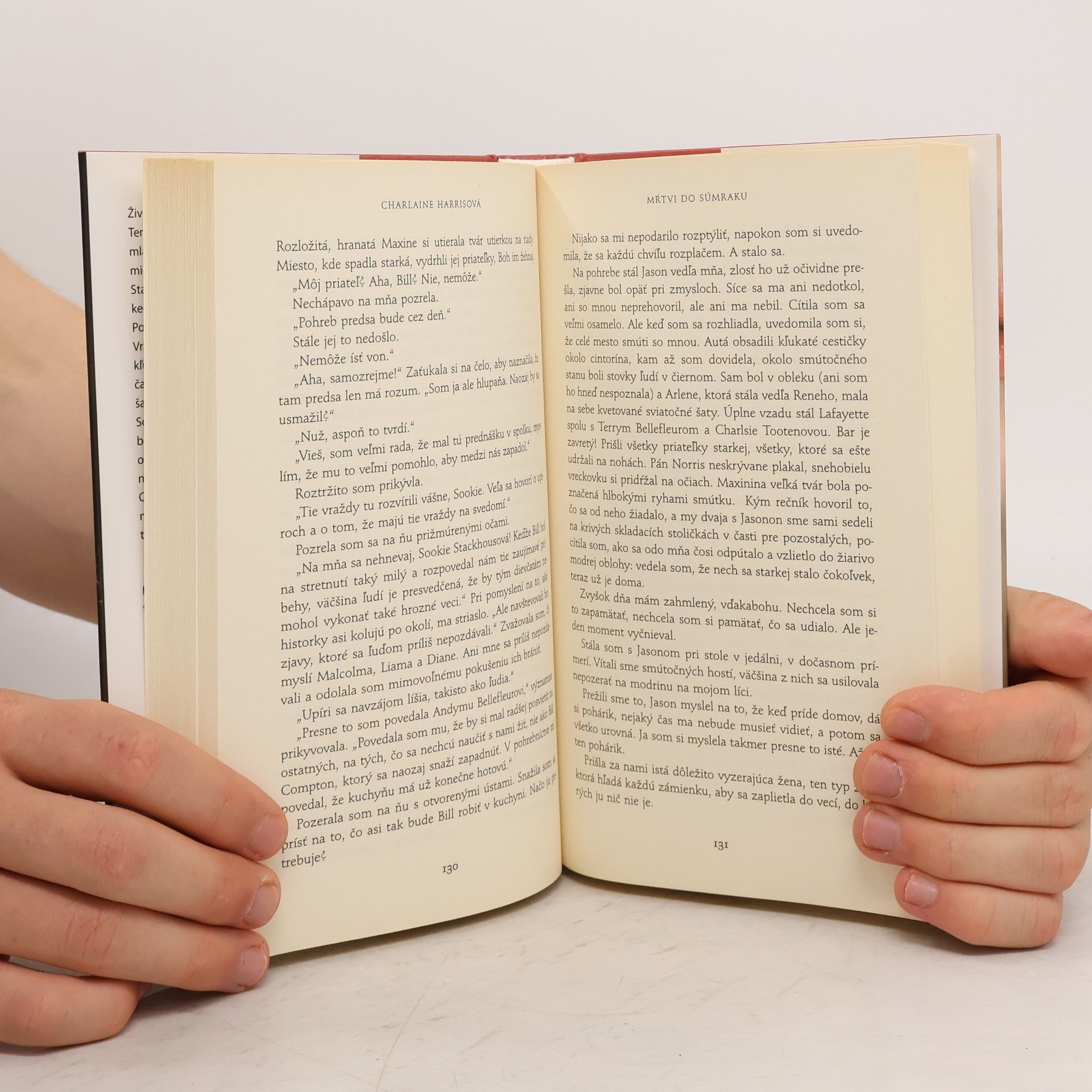 Charlaine Harris Schulz Mŕtvi do súmraku