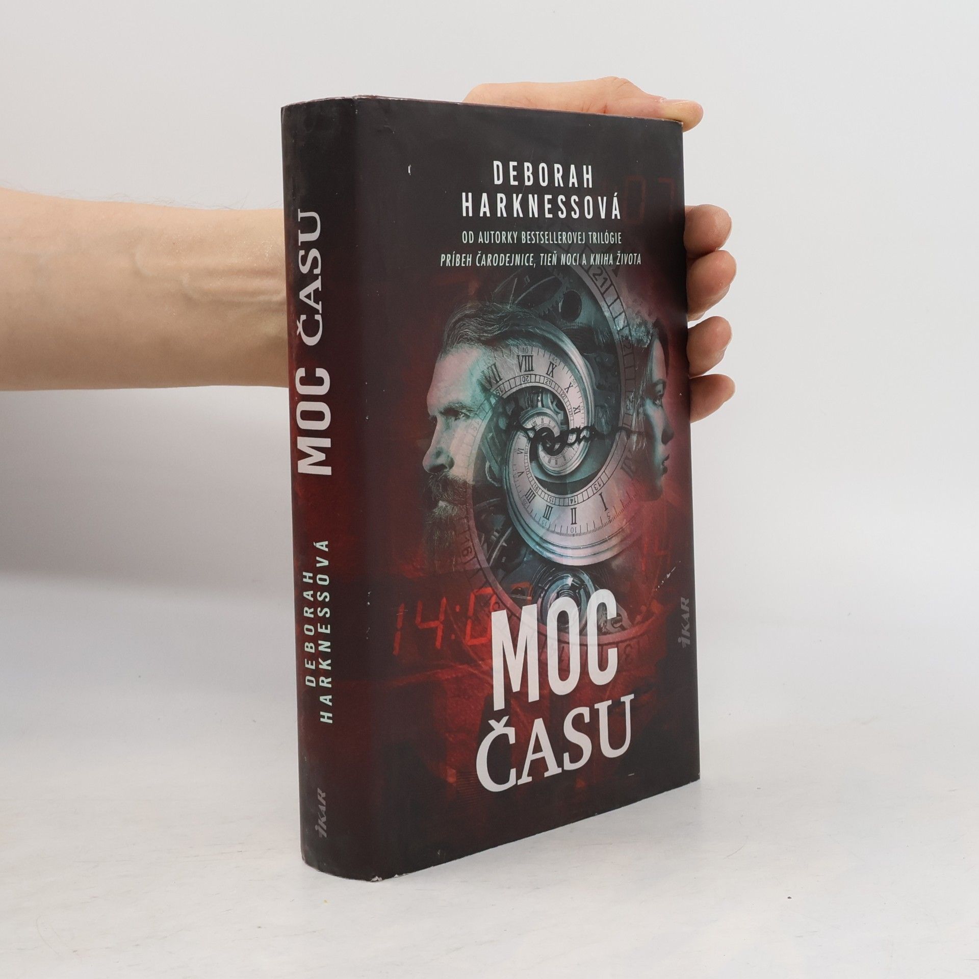 Deborah Harkness Moc času