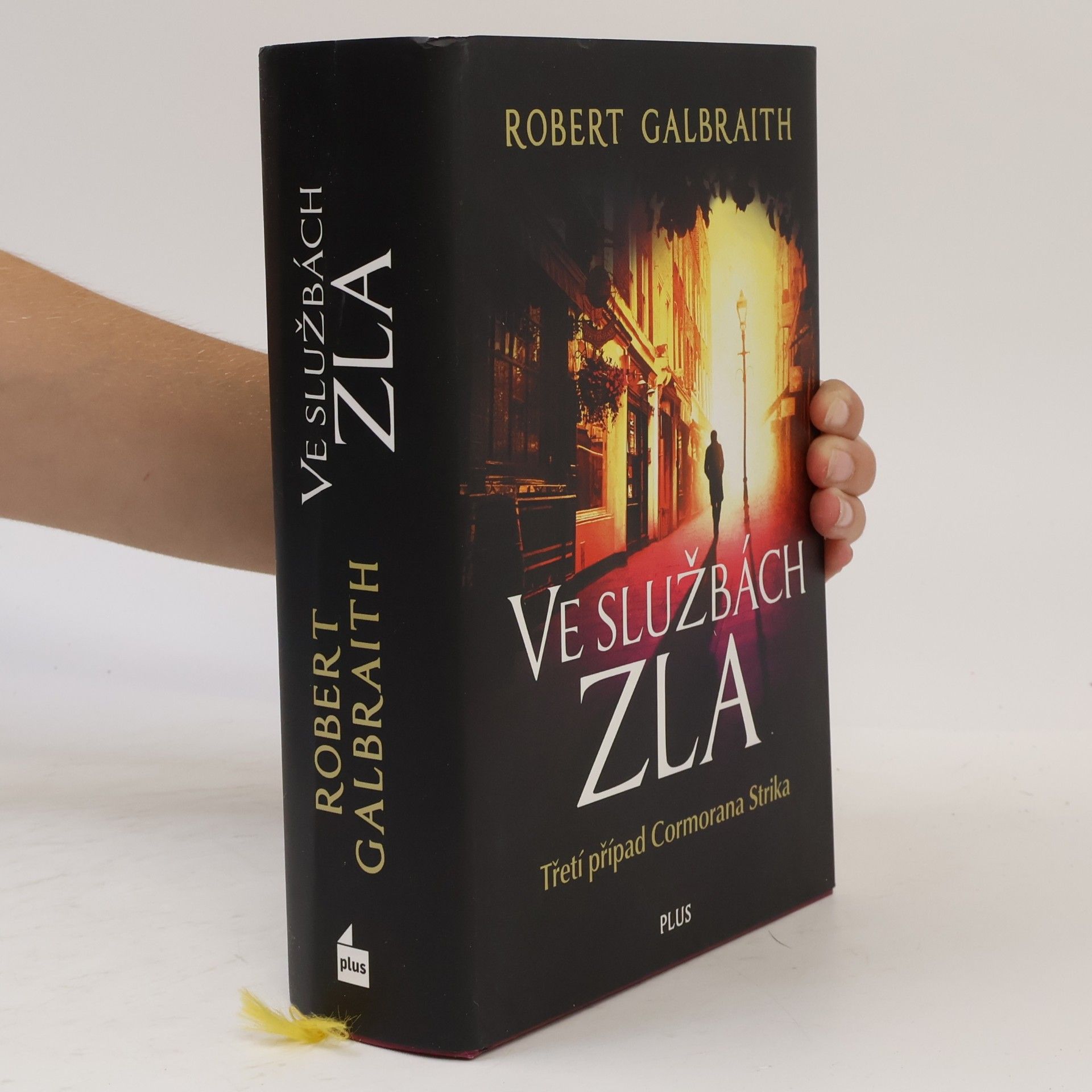 J. K. Rowling Ve službách zla