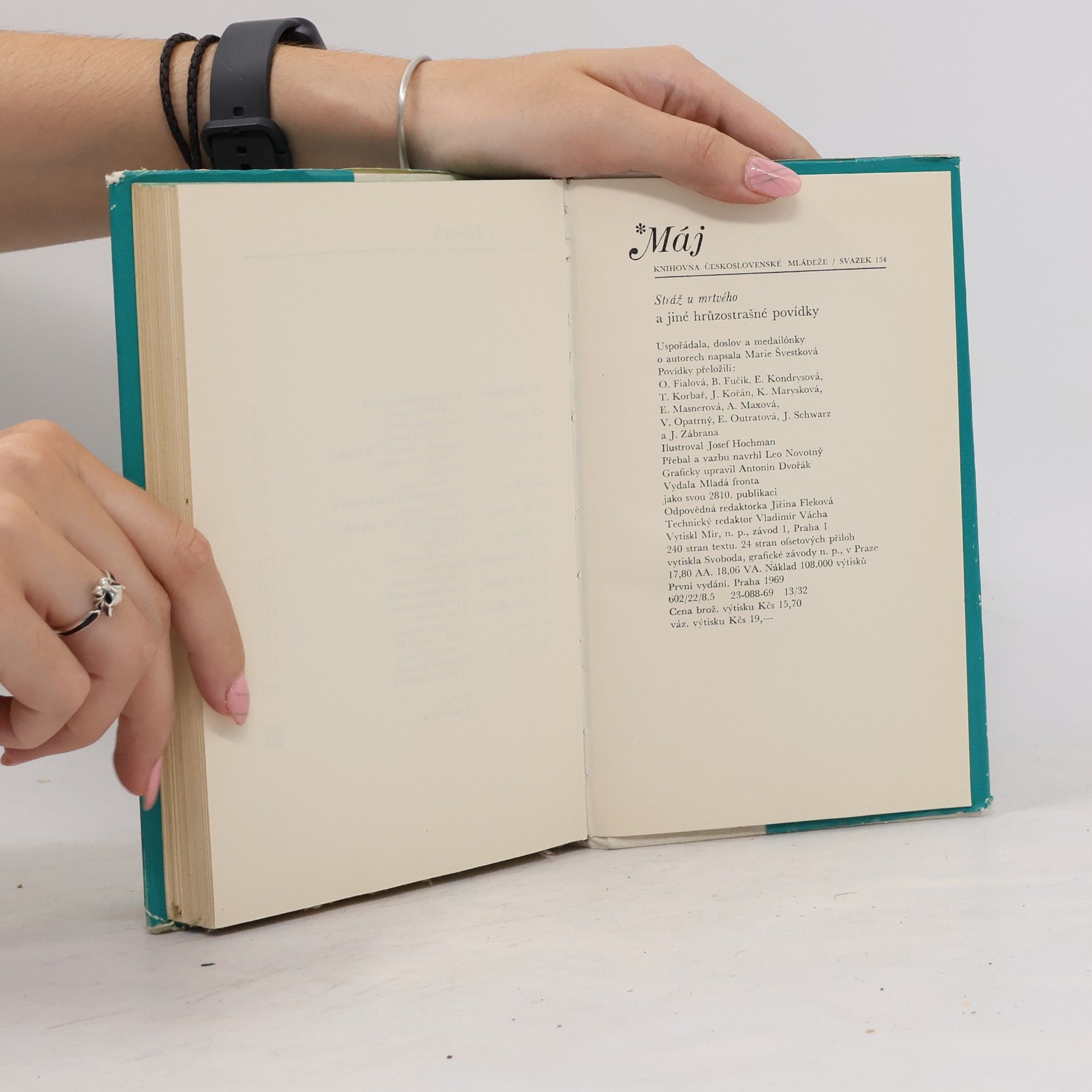 Collectif d'auteurs Stráž u mrtvého