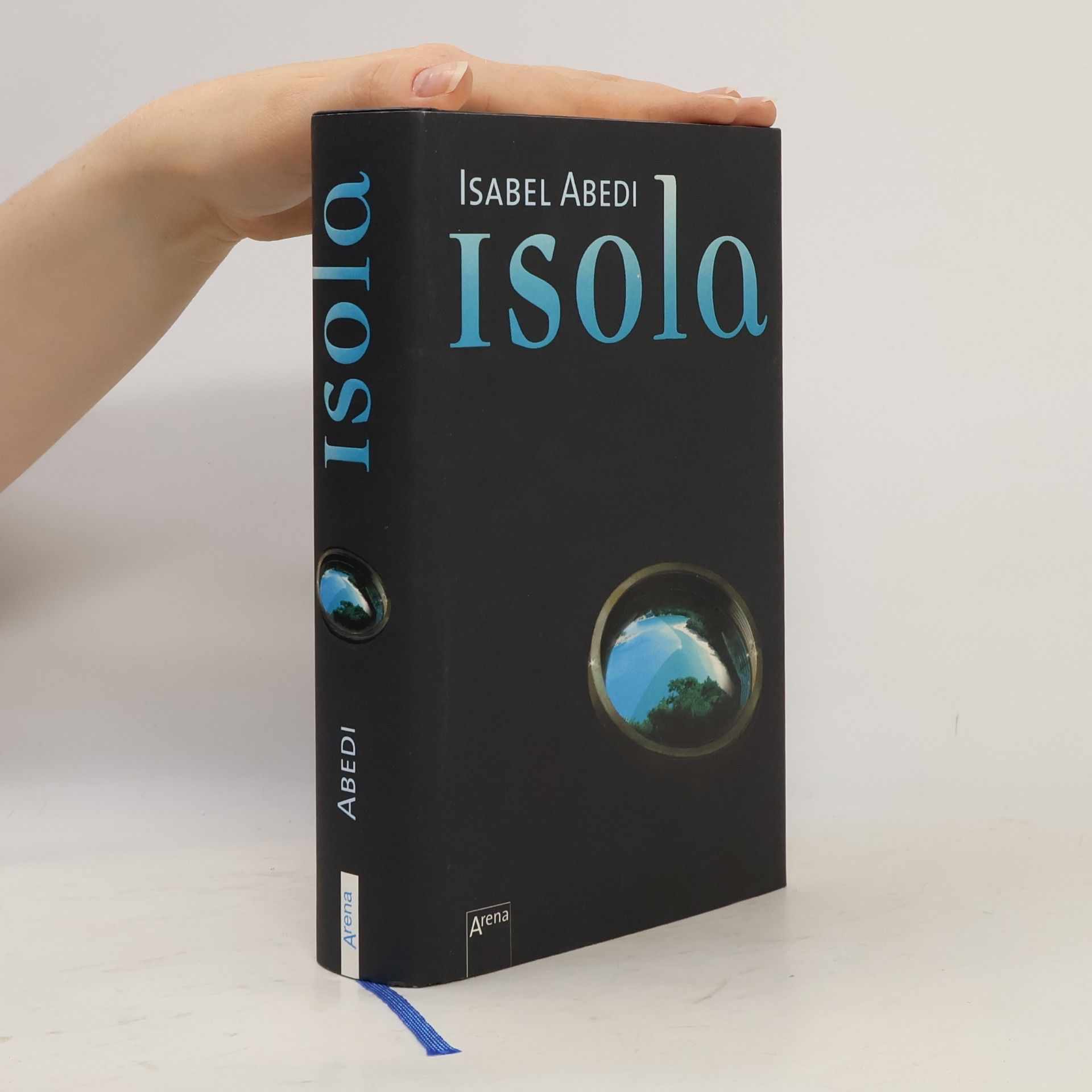 Isabel Abedi Isola