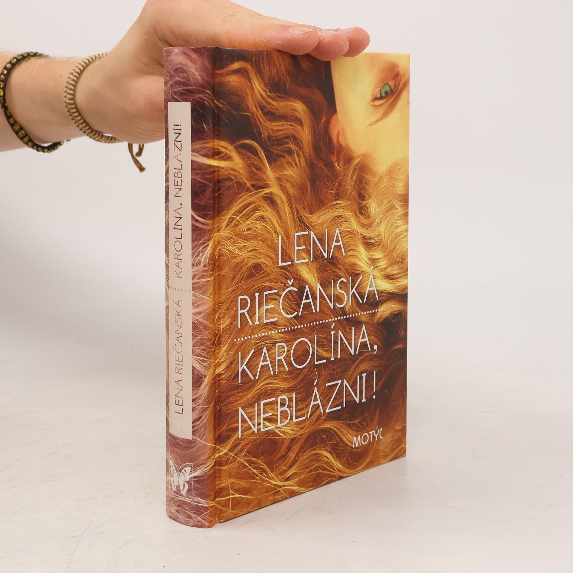 Lena Riečanská Karolína, neblázni!