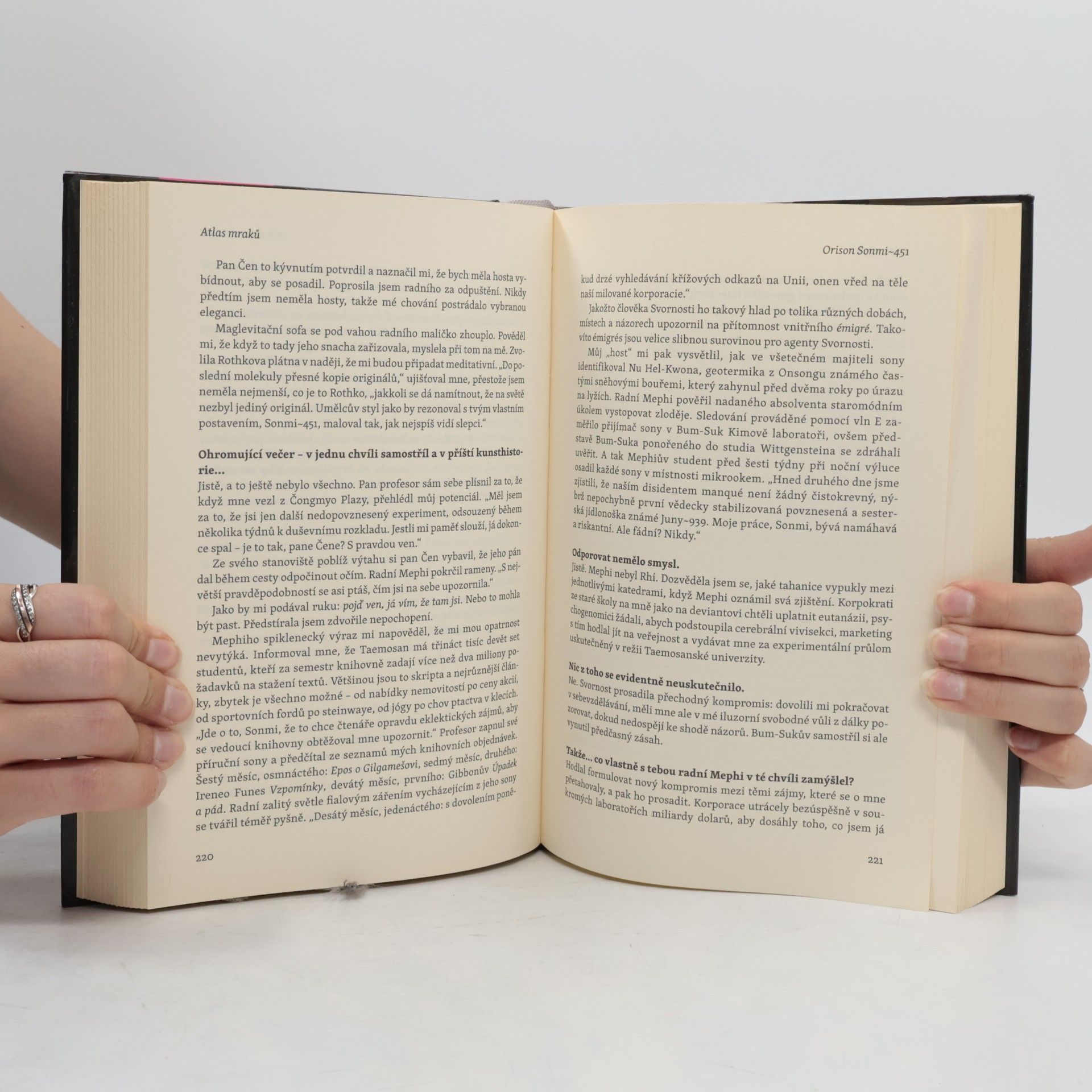 David Mitchell Atlas mraků