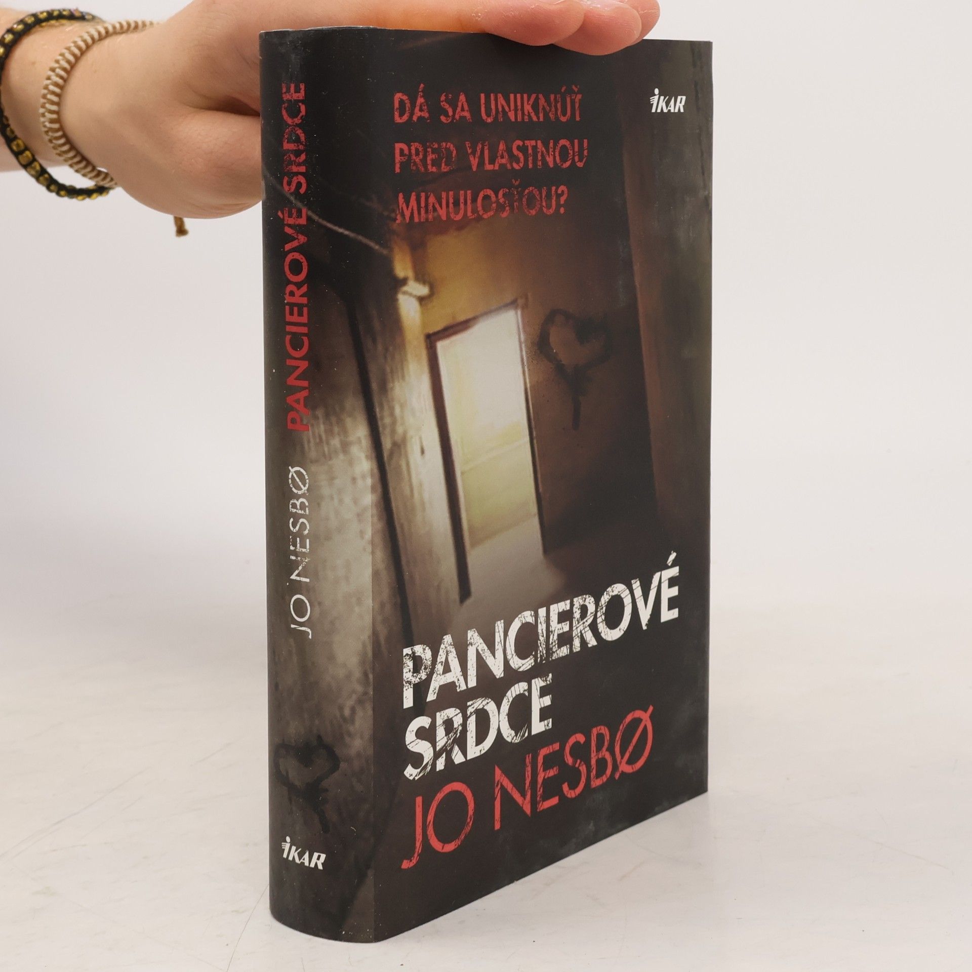 Jo Nesbø Pancierové srdce