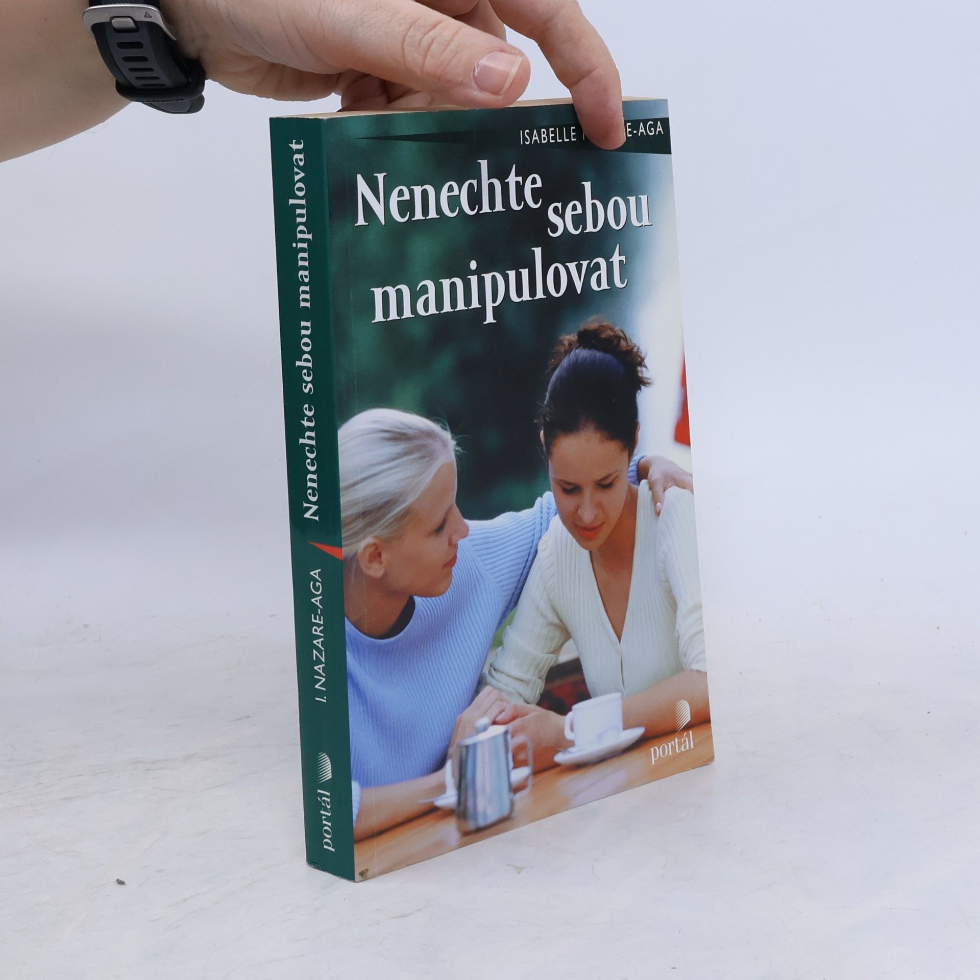 Isabelle Nazare-Aga Nenechte sebou manipulovat