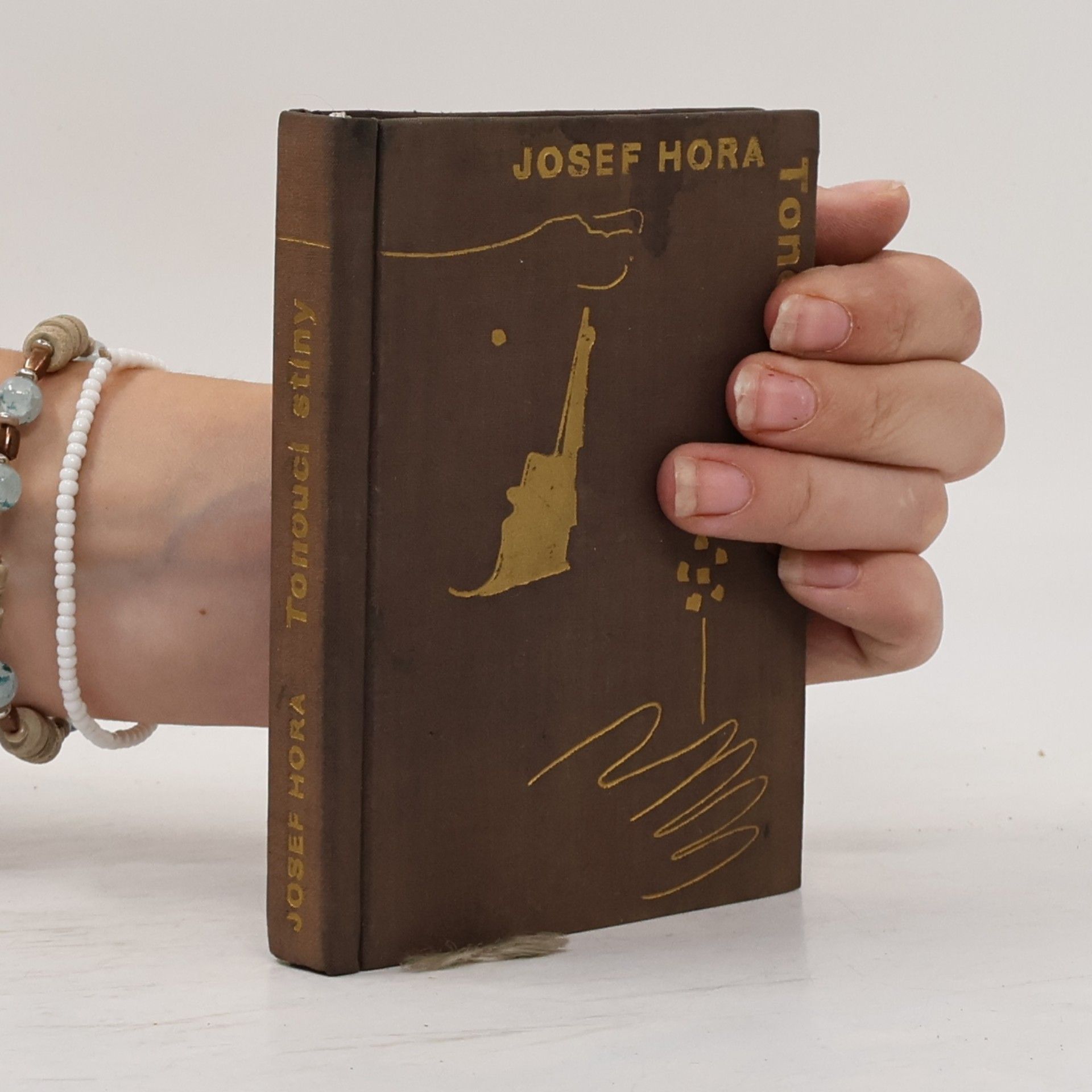 Josef Hora Tonoucí stíny