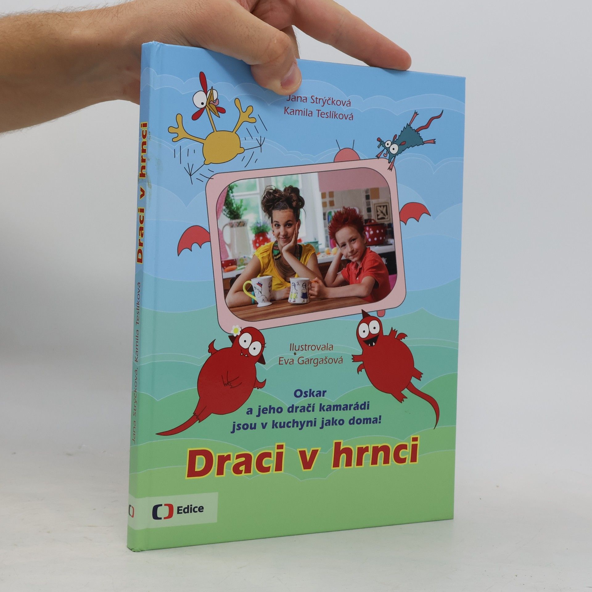 Kamila Teslíková Draci v hrnci