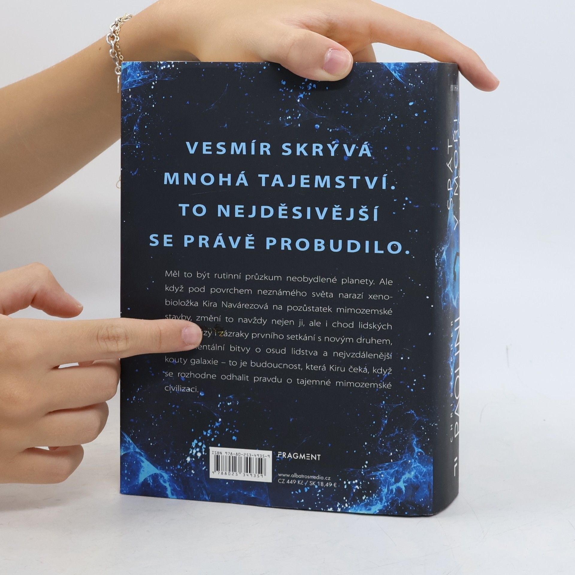 Christopher Paolini Spát v moři hvězd