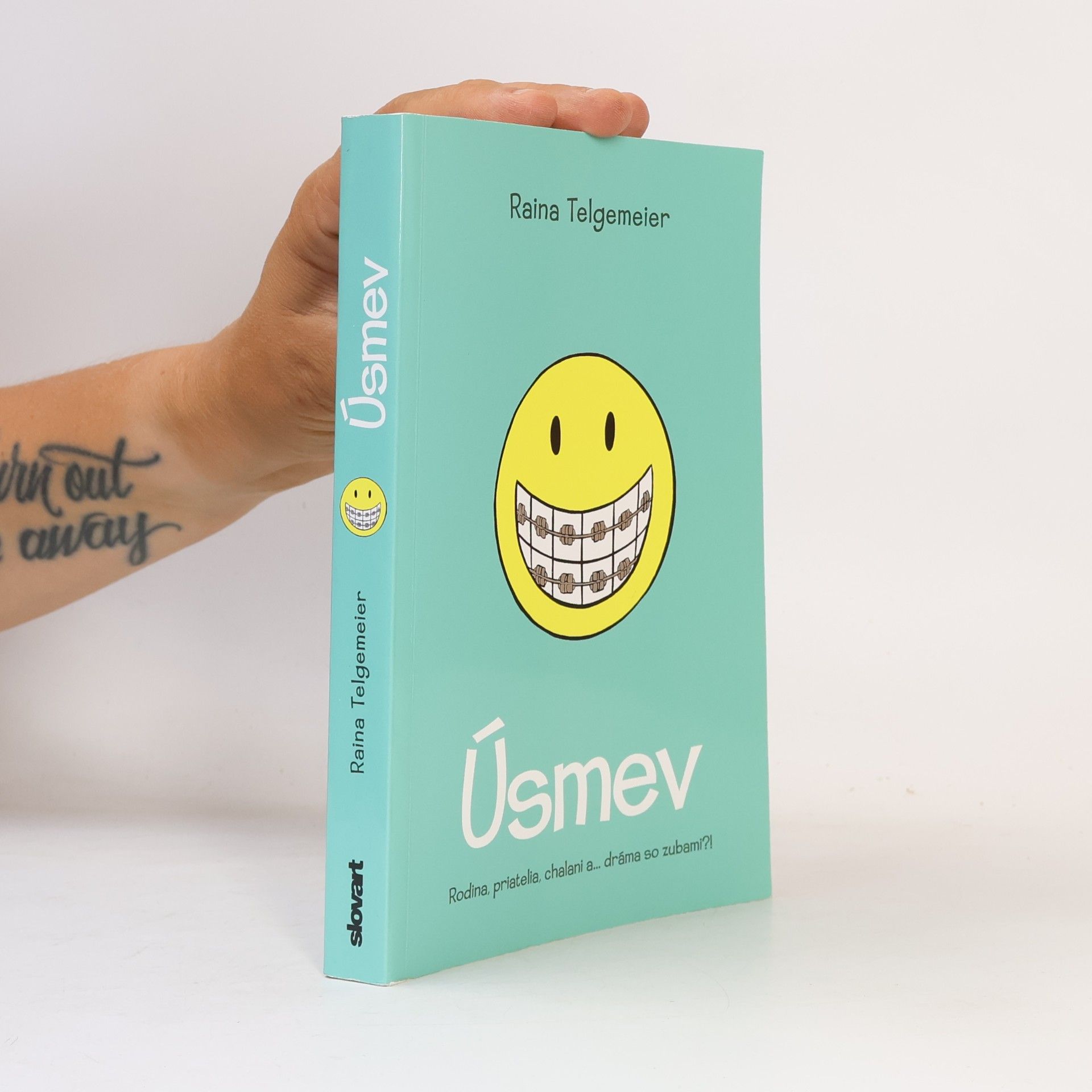 Raina Telgemeier Úsmev