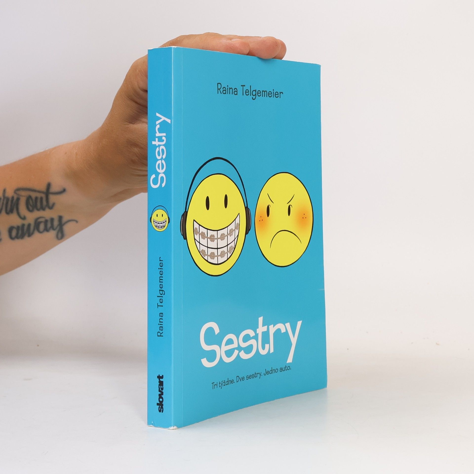 Raina Telgemeier Sestry