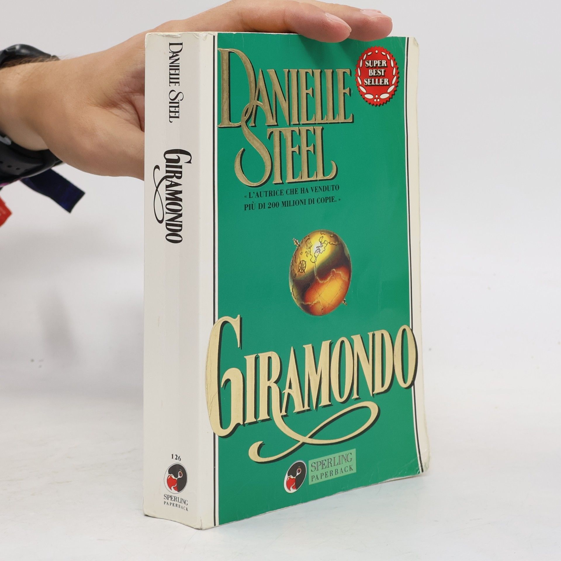 Danielle Steel Giramondo