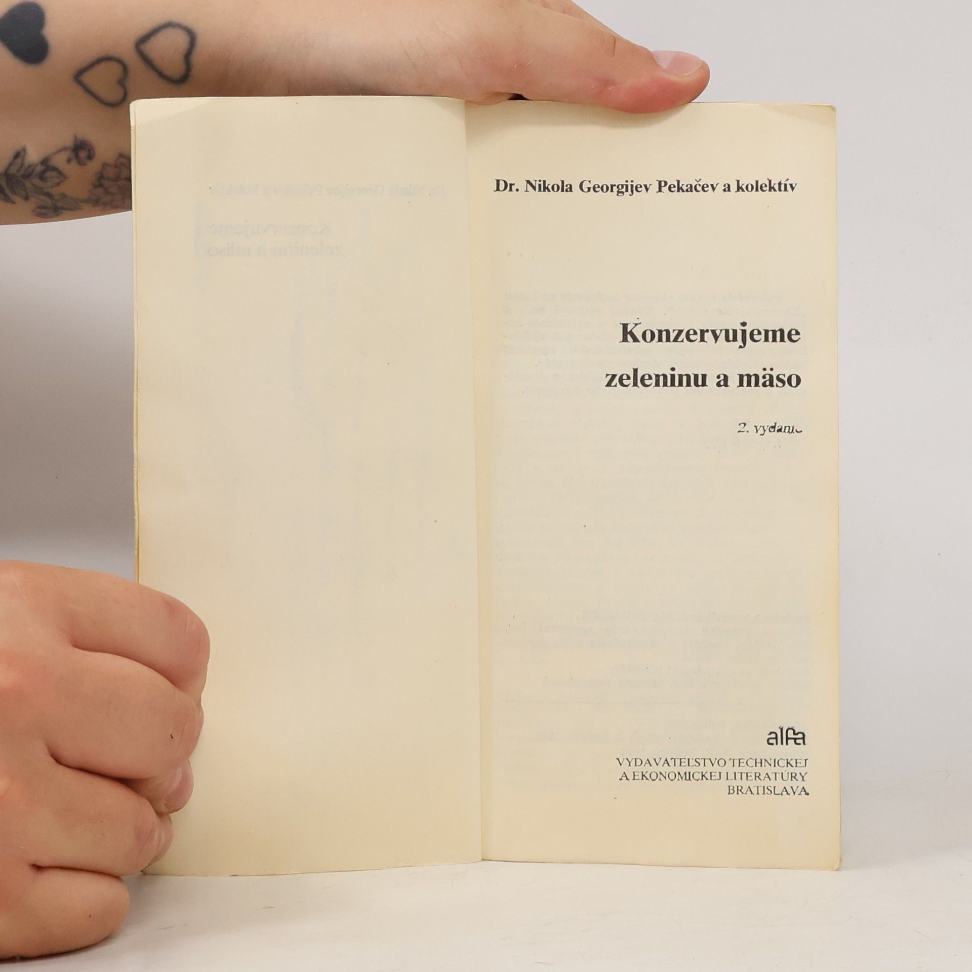 N. G. Pekačev Konzervujeme zeleninu a mäso