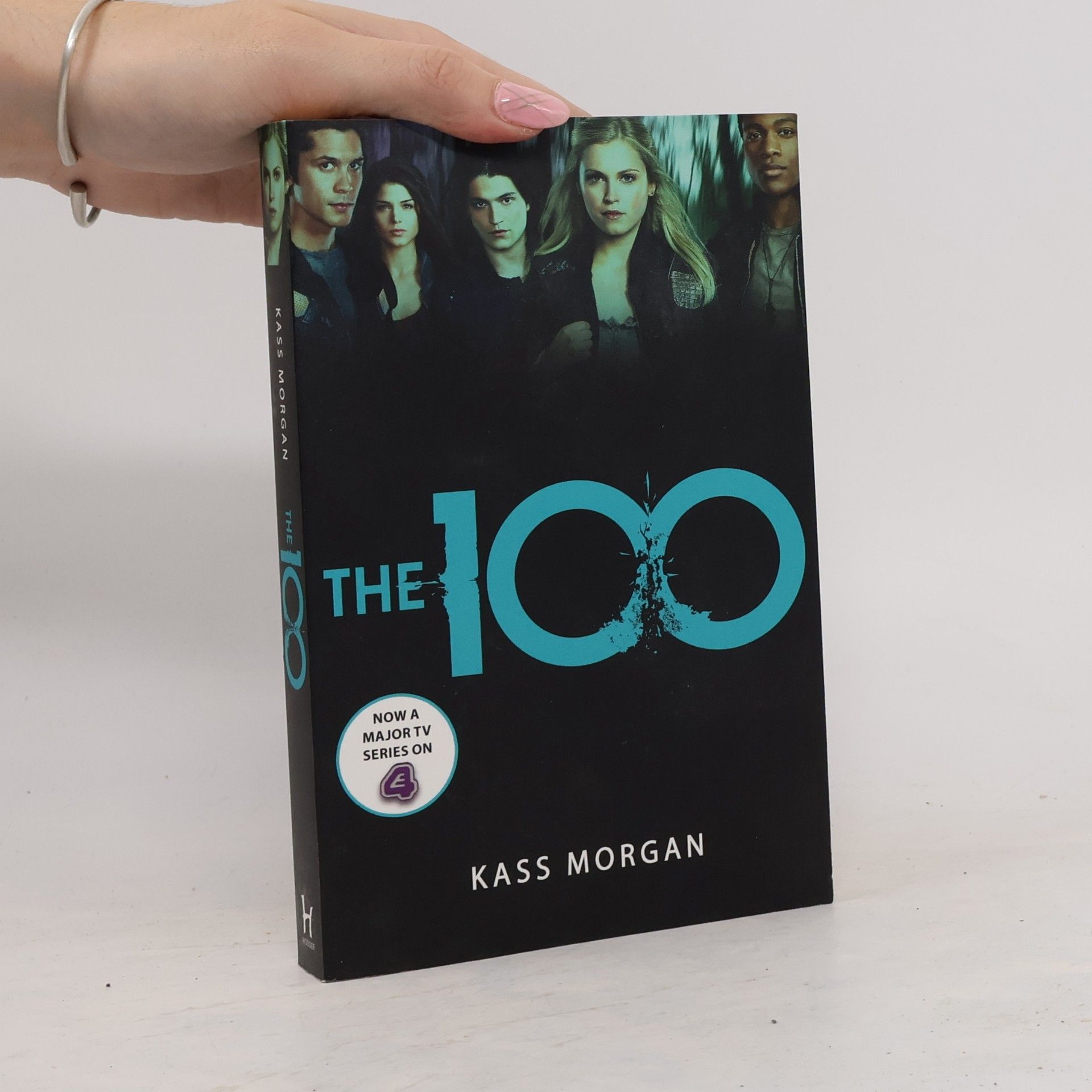 Kass Morgan The 100