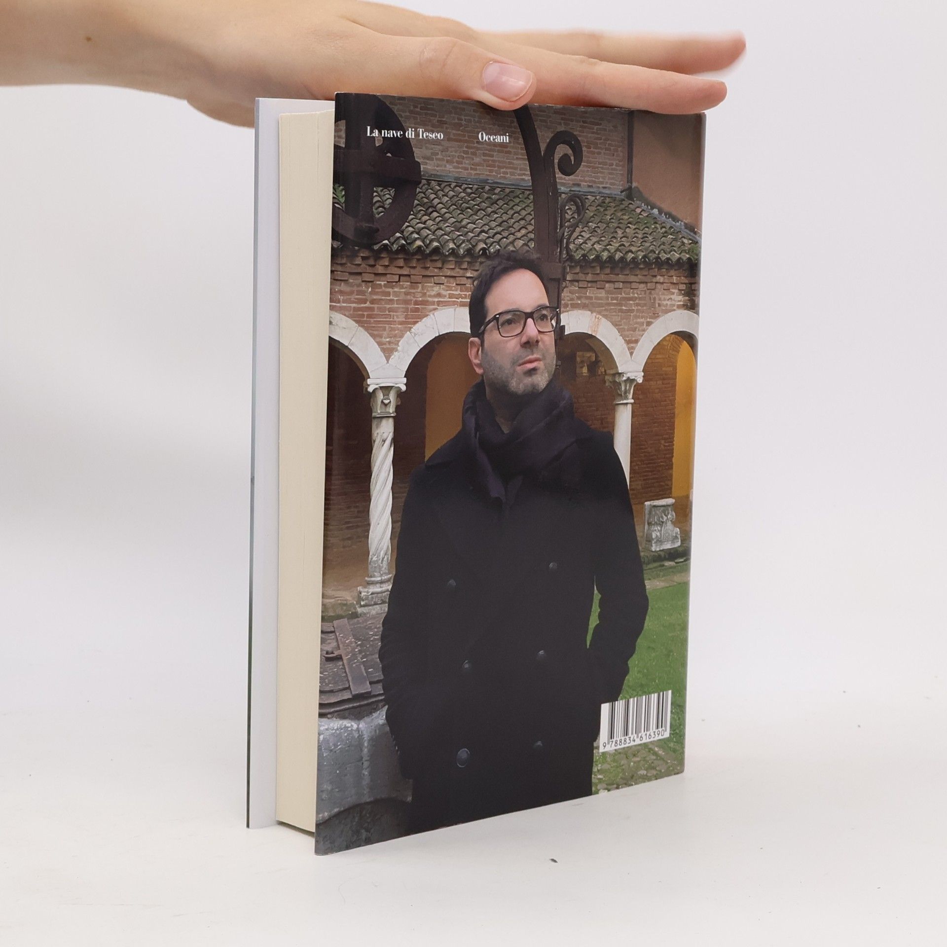 Marcello Simoni Morte nel chiostro