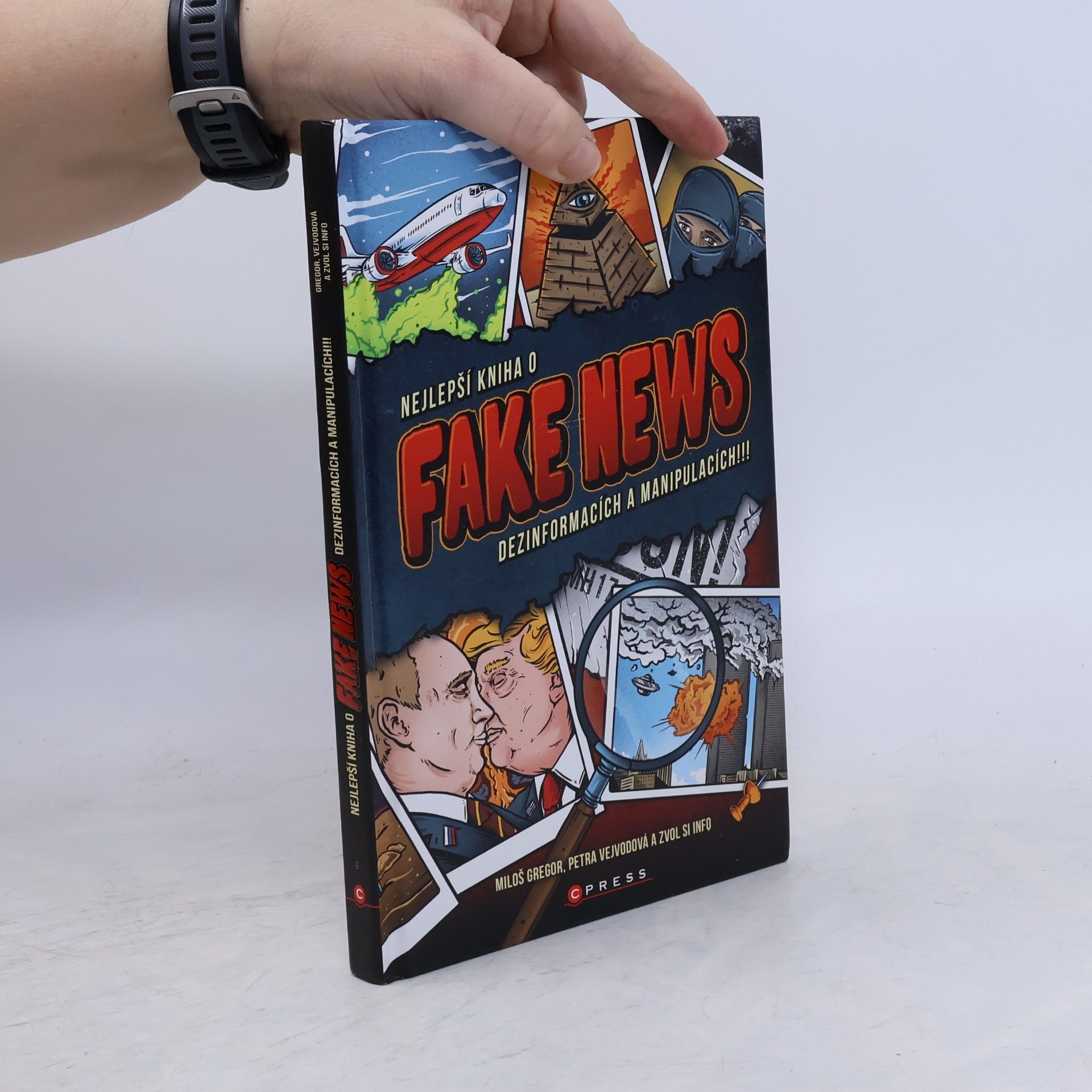 Petra Vejvodová Nejlepší kniha o fake news, dezinformacích a manipulacích!!!