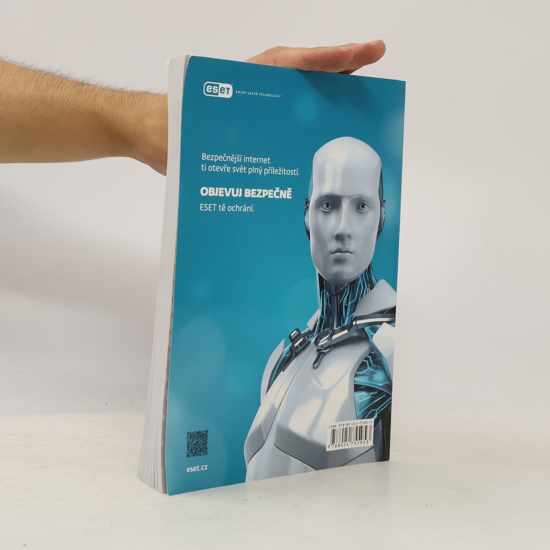 Martin Kožíšek Bezpečně n@ internetu. Průvodce chováním ve světě online