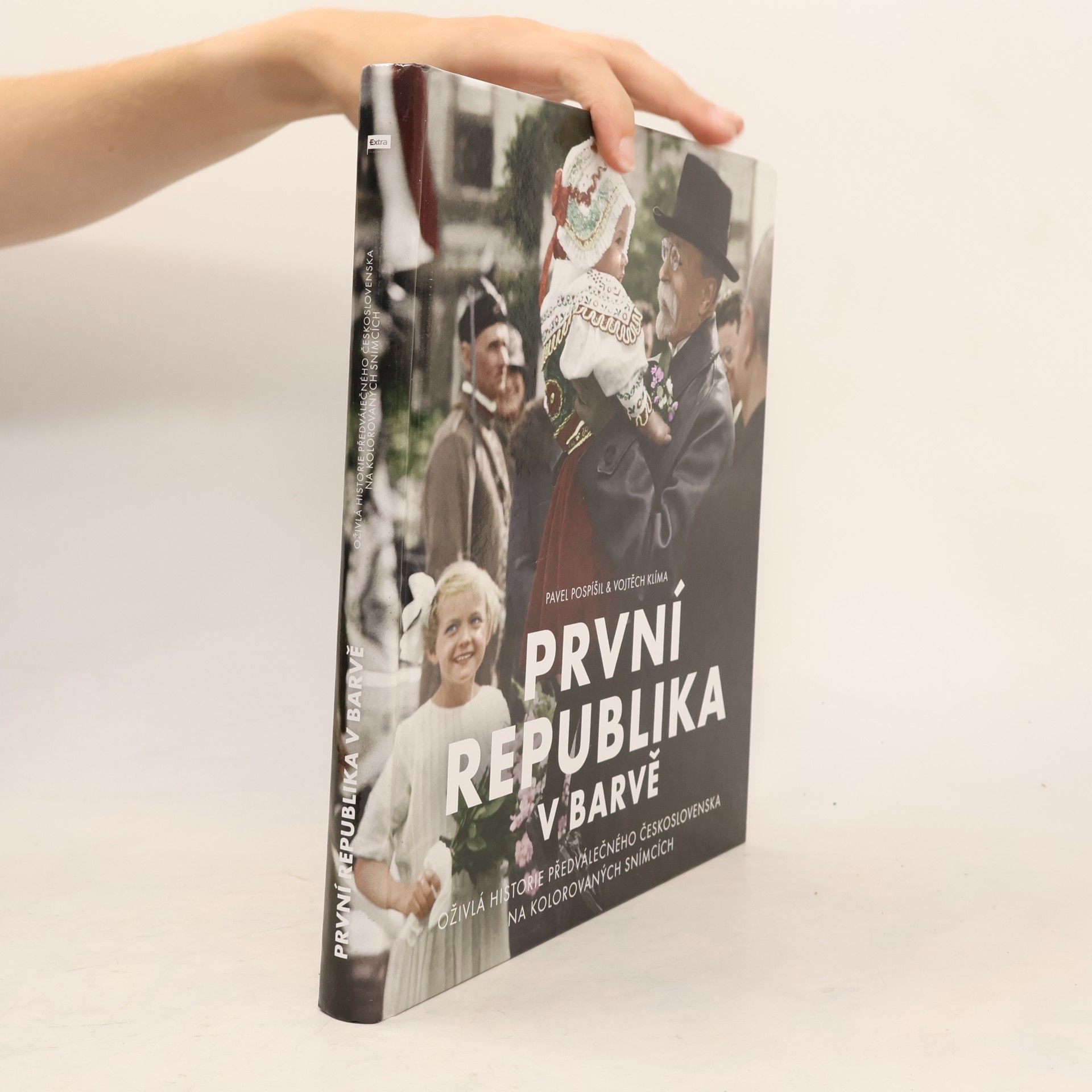 Vojtěch Klíma První republika v barvě: Oživlá historie předválečného Československa na kolorovaných snímcích