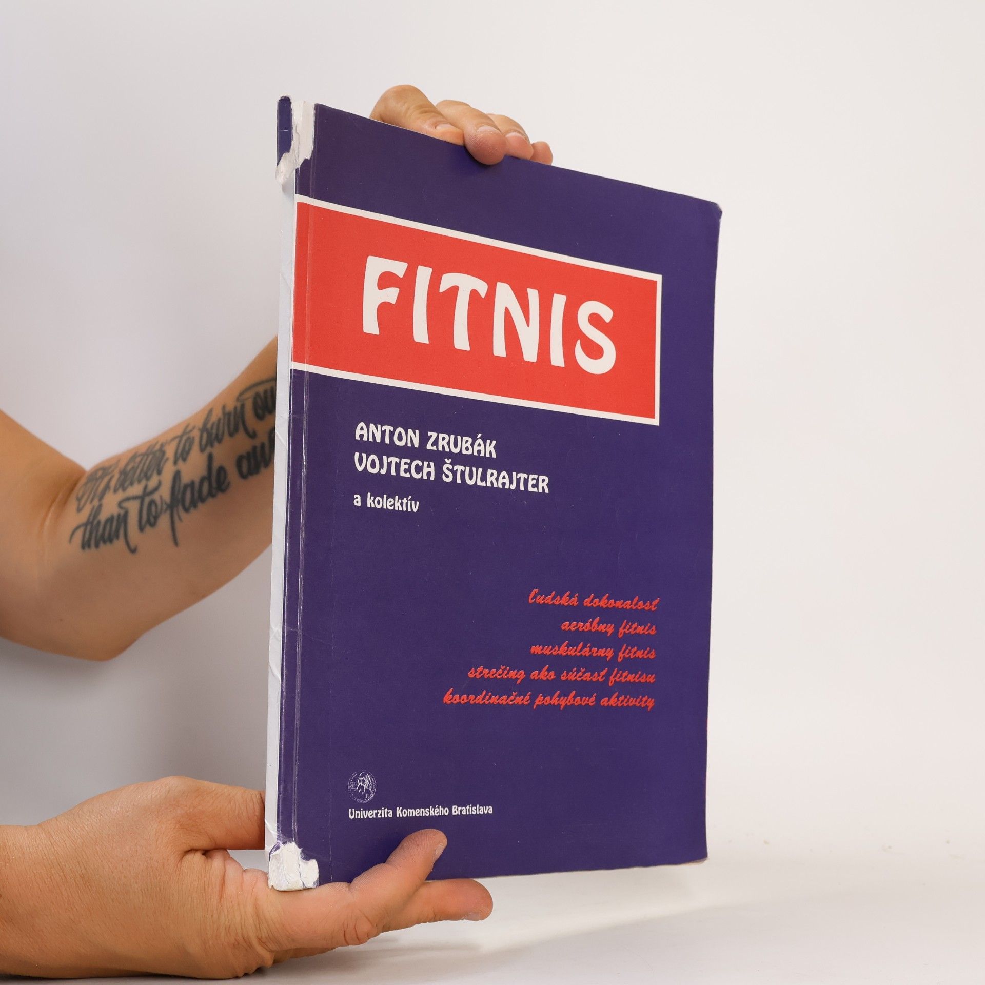 Anton Zrubák Fitnis